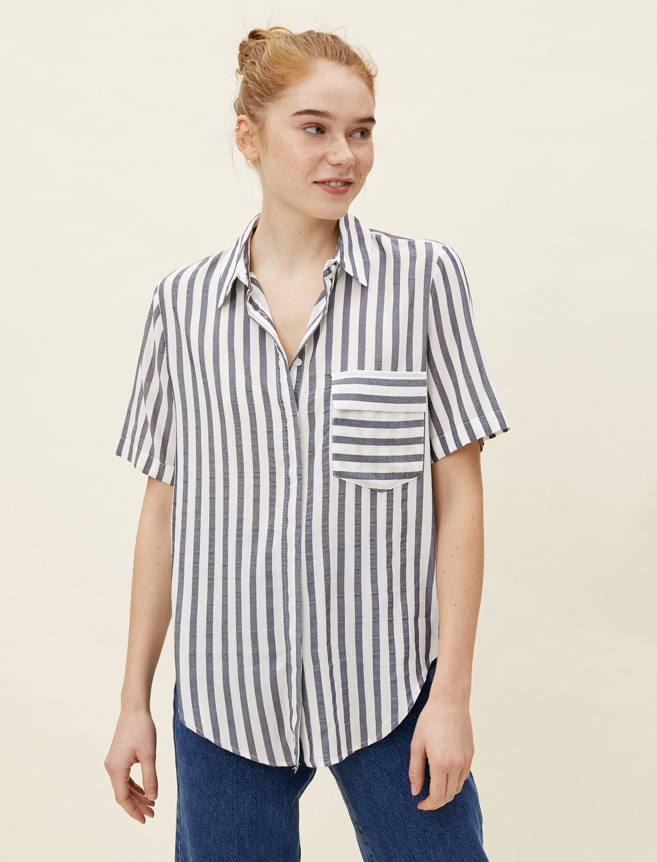   Cep Detaylı Çizgili Gömlek