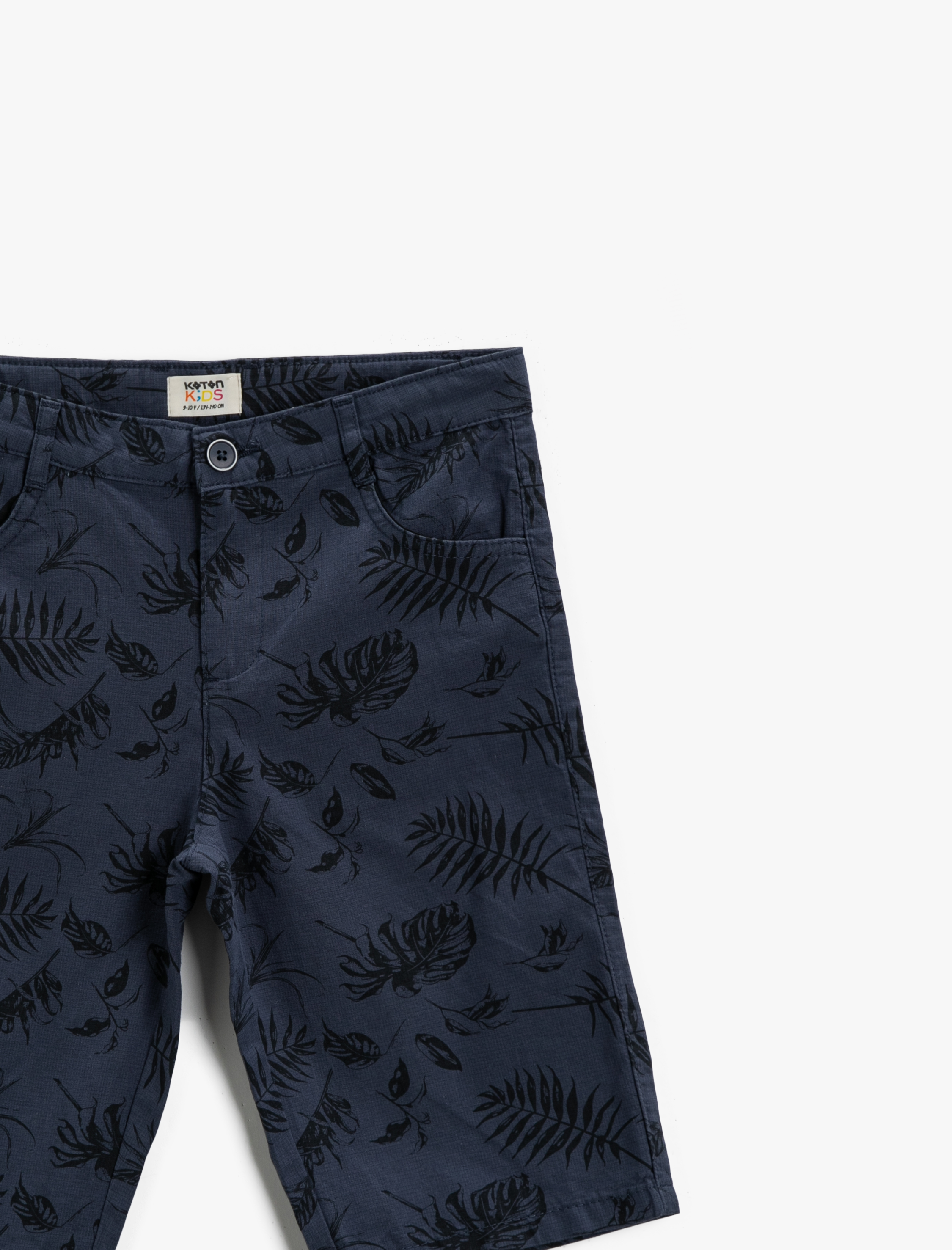  Erkek Çocuk Yaprak Desenli Şort Pamuklu