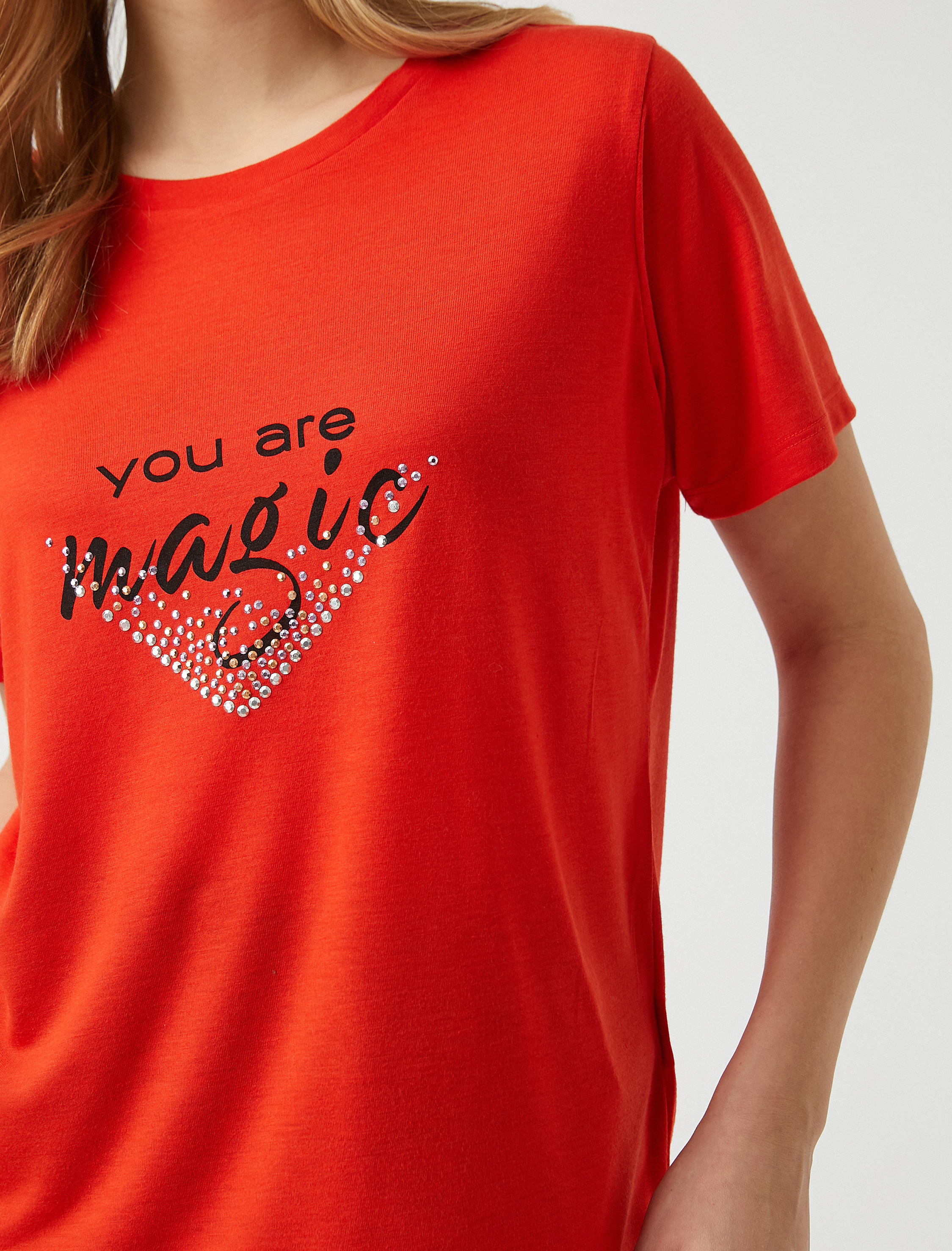   Baskılı Pullu Tişört Bisiklet Yaka