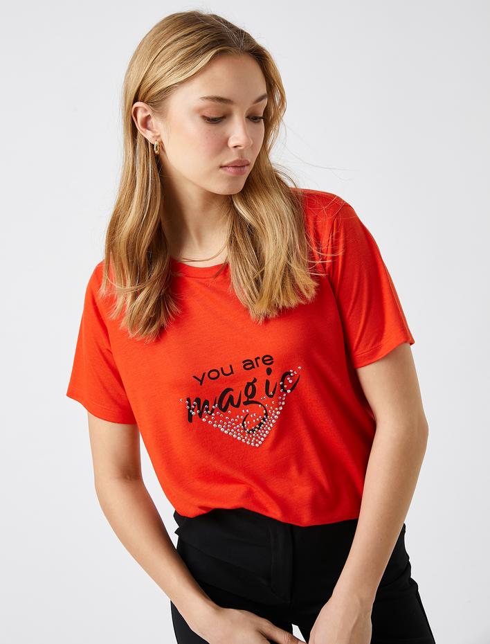  Baskılı Pullu Tişört Bisiklet Yaka