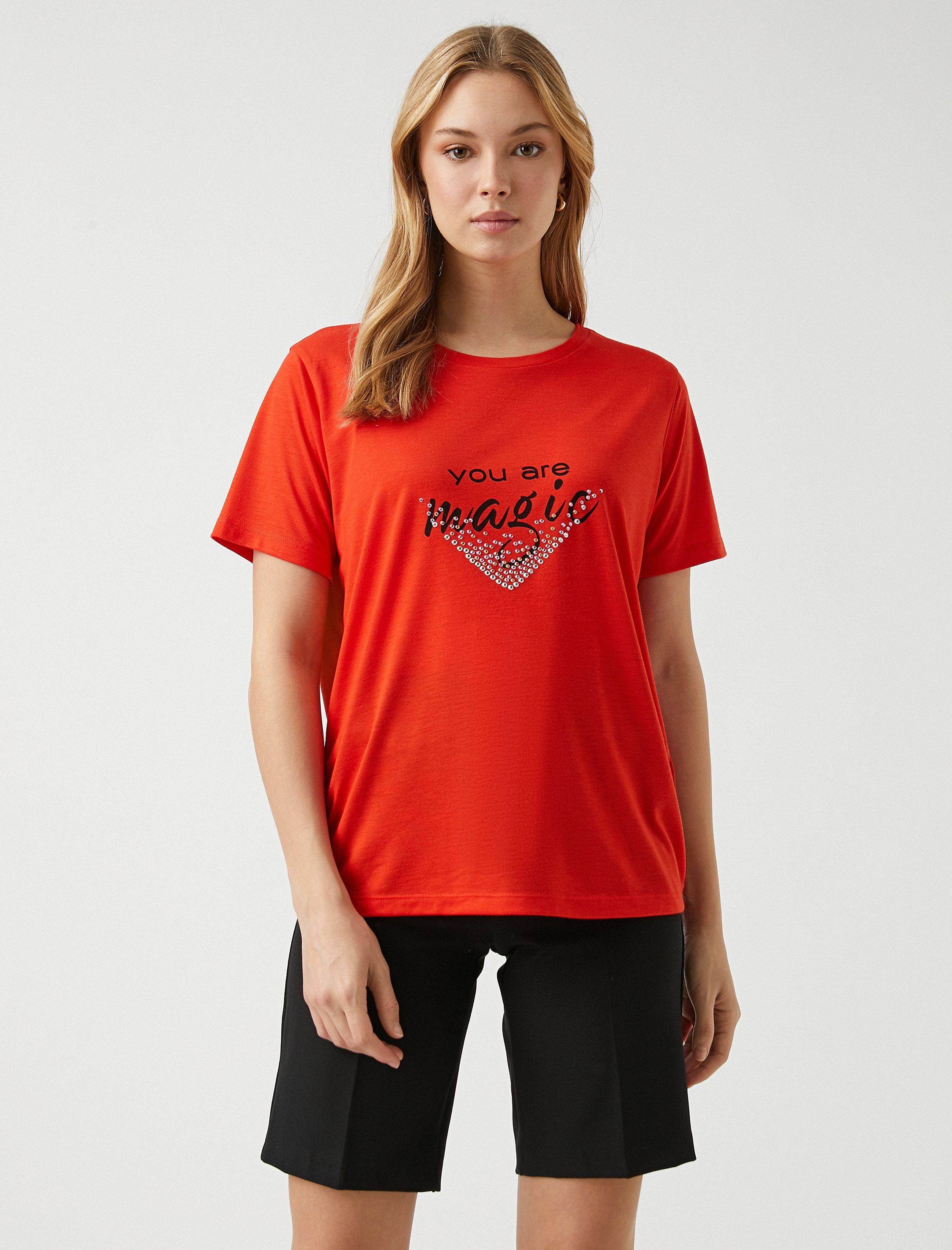   Baskılı Pullu Tişört Bisiklet Yaka