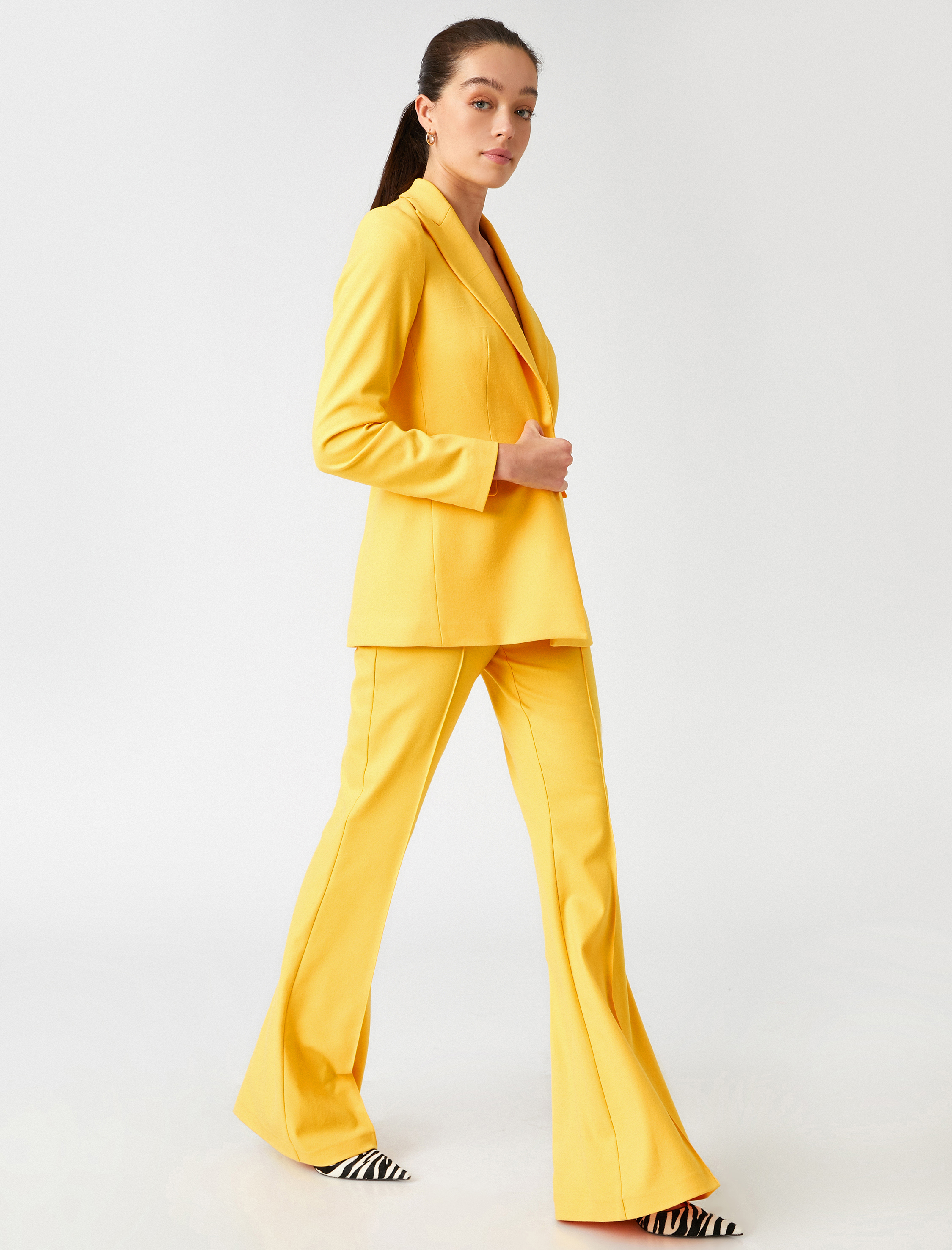   Melis Ağazat X Koton - İspanyol Paça Pantolon Nervürlü