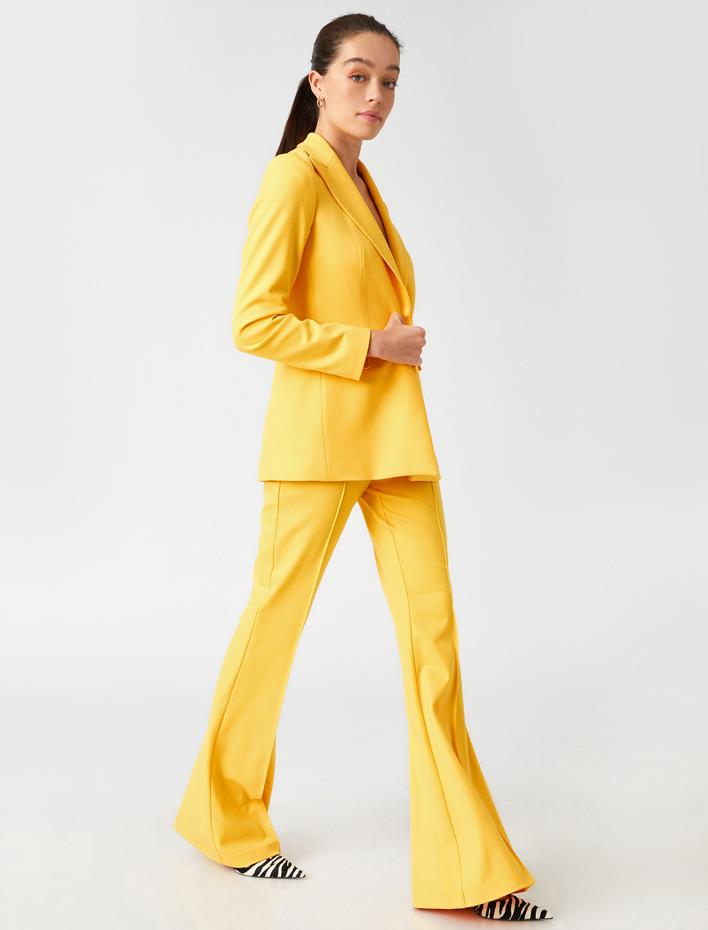  Melis Ağazat X Koton - İspanyol Paça Pantolon Nervürlü