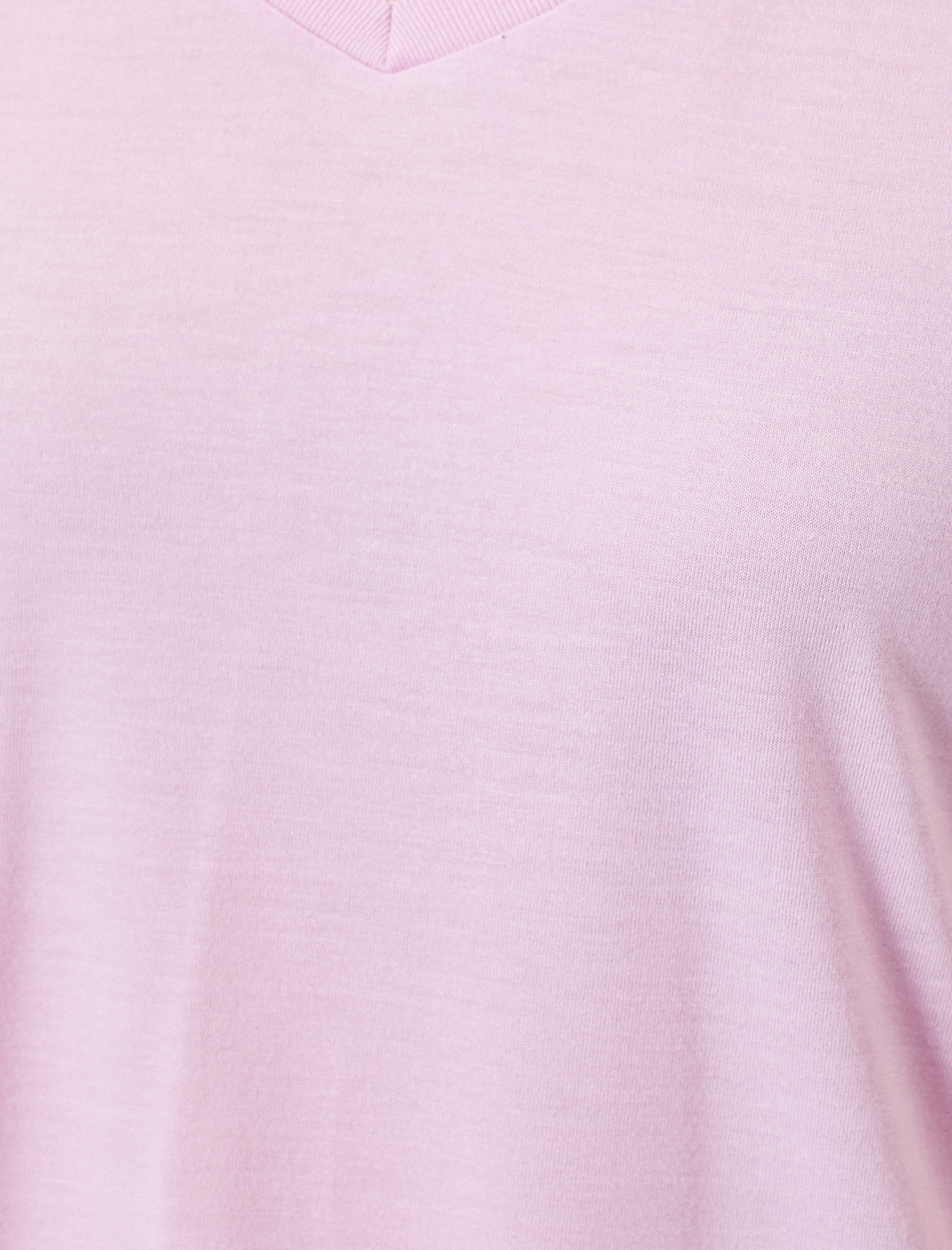   V Yaka Rahat Kalıp Basic Tişört