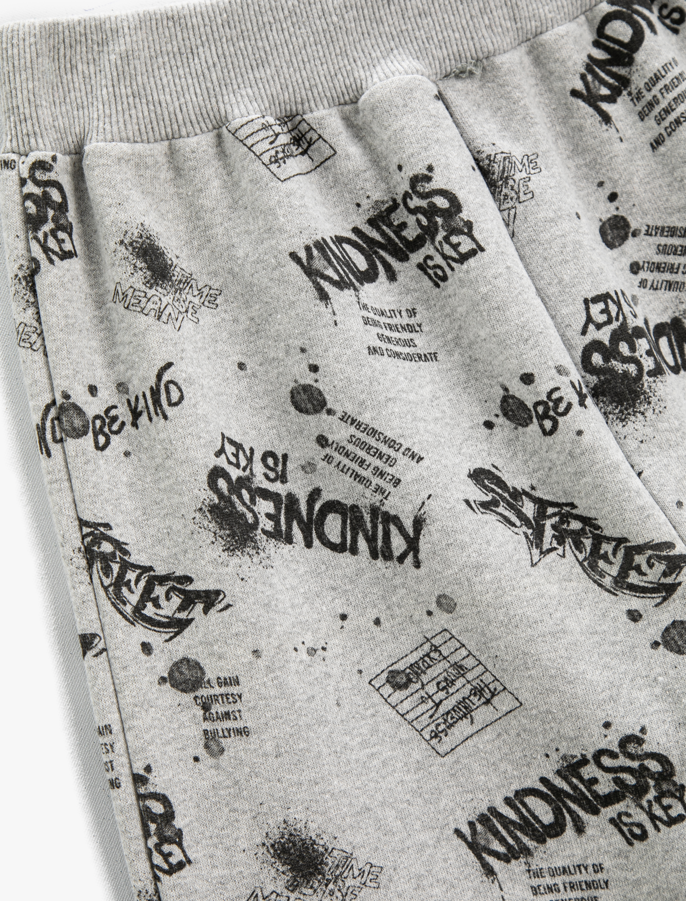  Erkek Çocuk Baskılı Jogger Eşofman Altı  Elastik Bel Bantlı