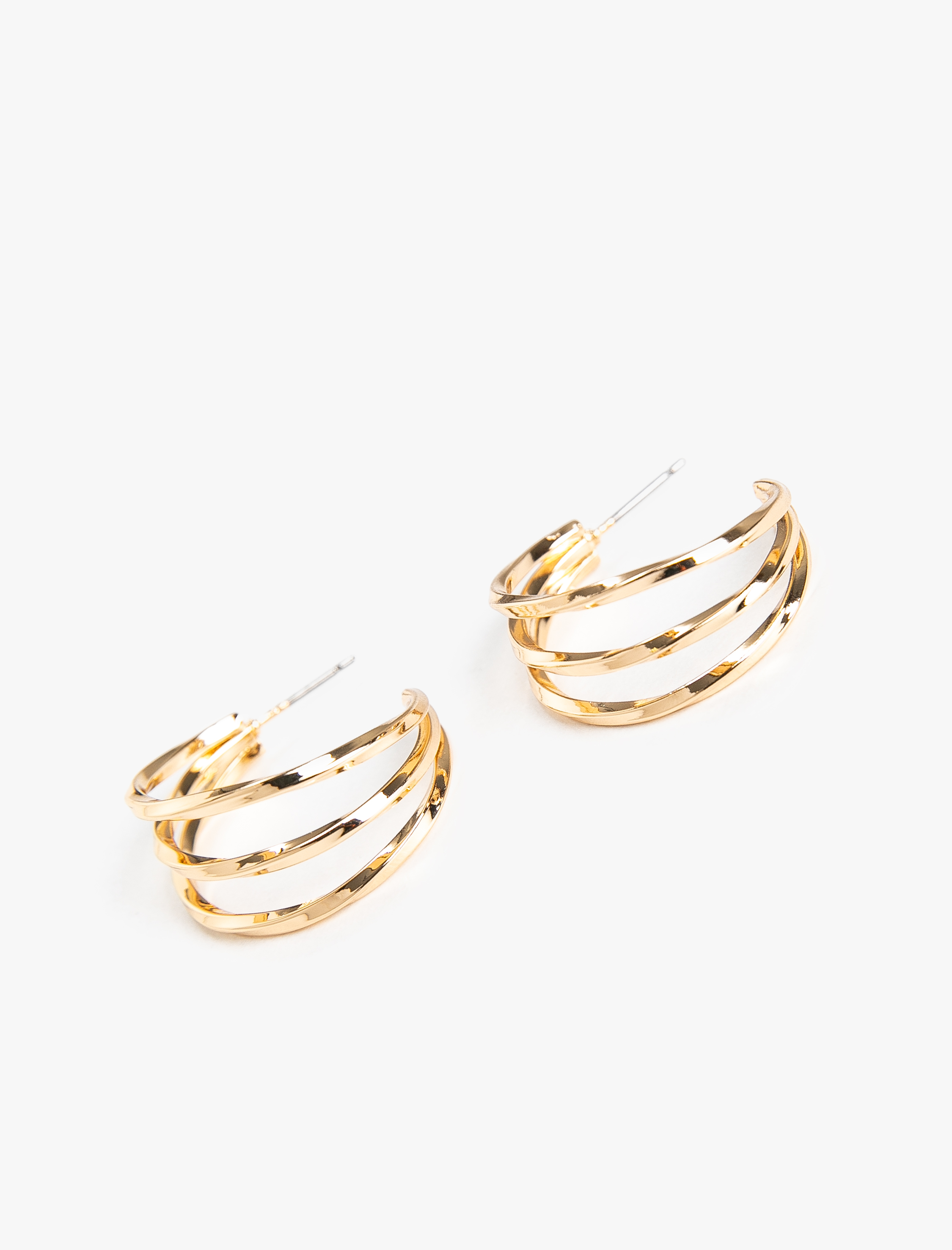  Kadın Yarım Halka Küpe