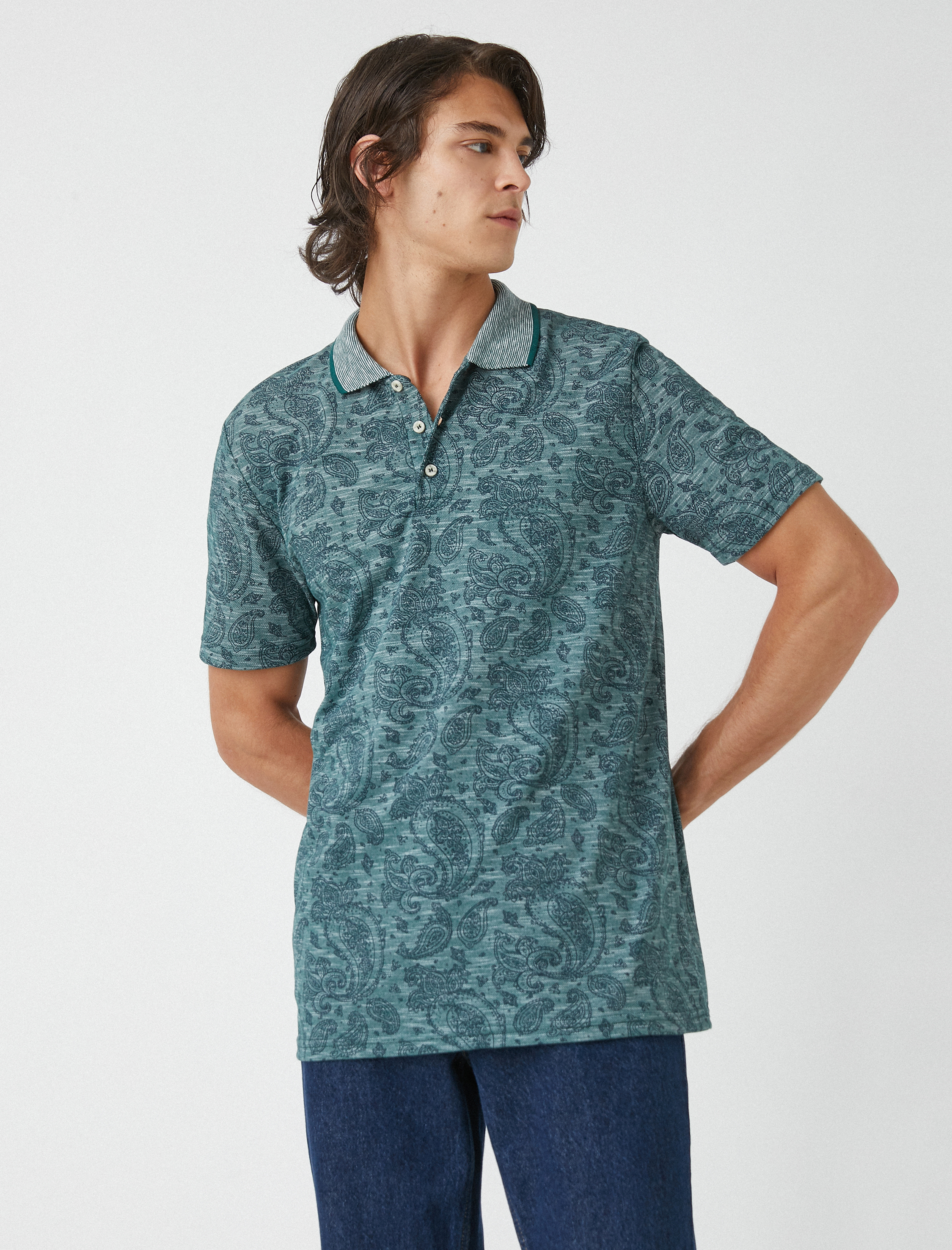   Desenli Polo Yaka Tişört