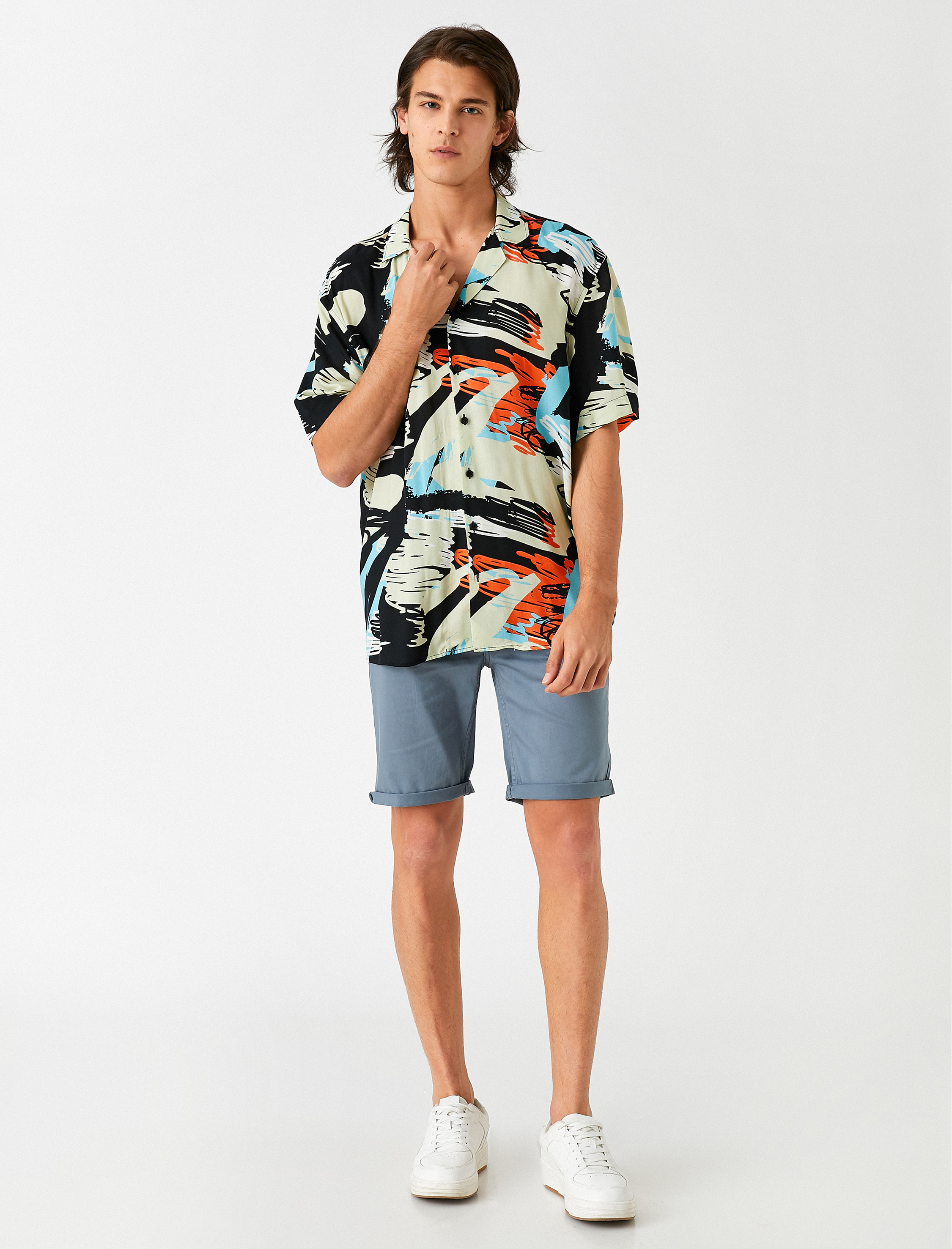   Katlı Paça Gabardin Şort