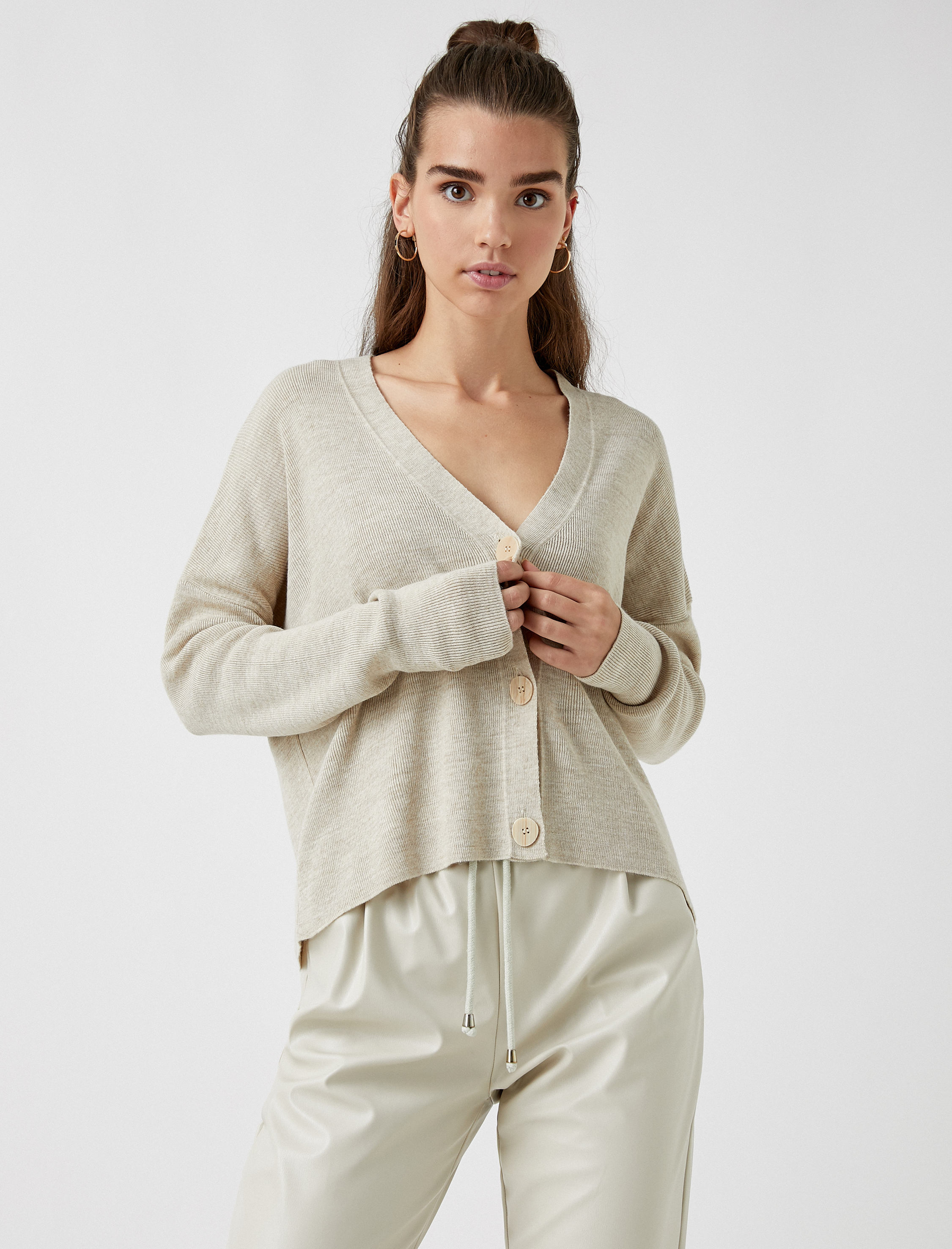   Düğmeli Crop Hırka