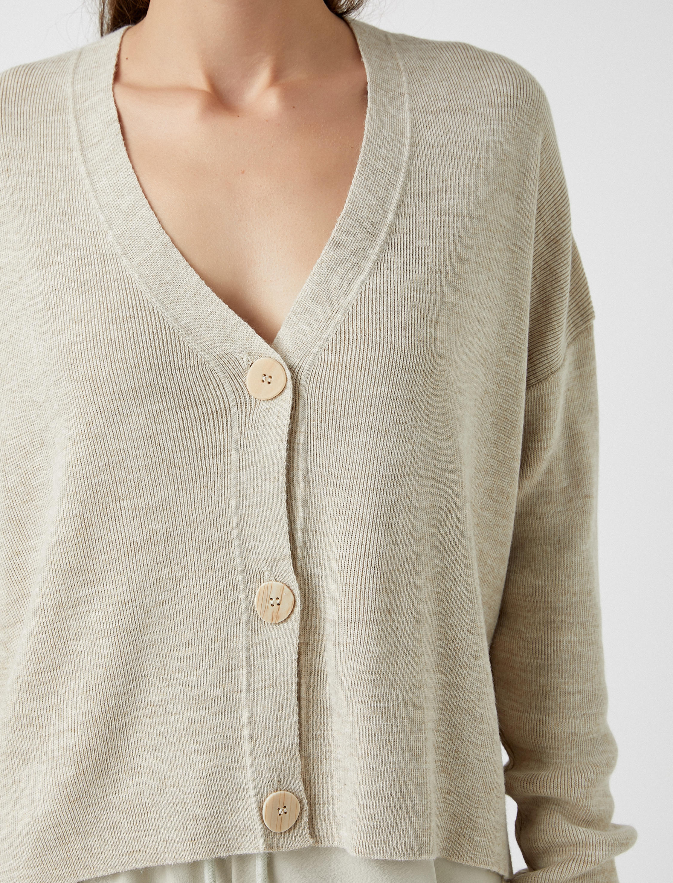   Düğmeli Crop Hırka