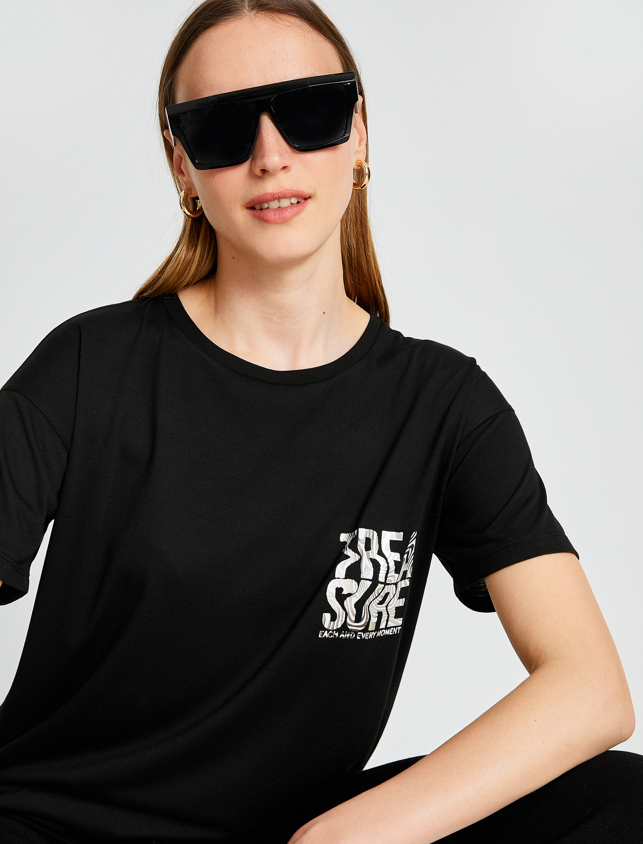   Minimal Baskılı Tişört Kısa Kollu