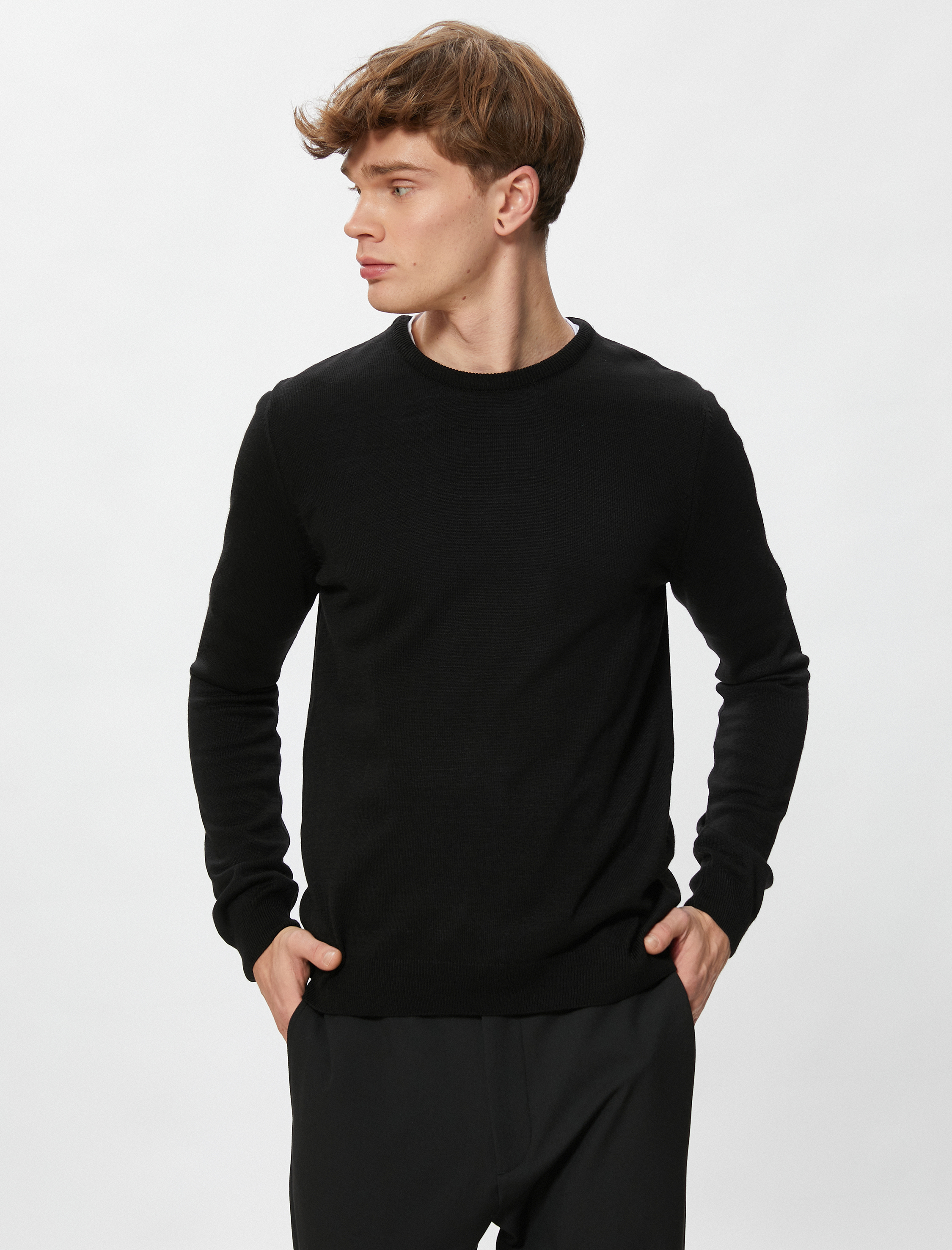   Basic Triko Kazak Bisiklet Yaka Dar Kesim Uzun Kollu