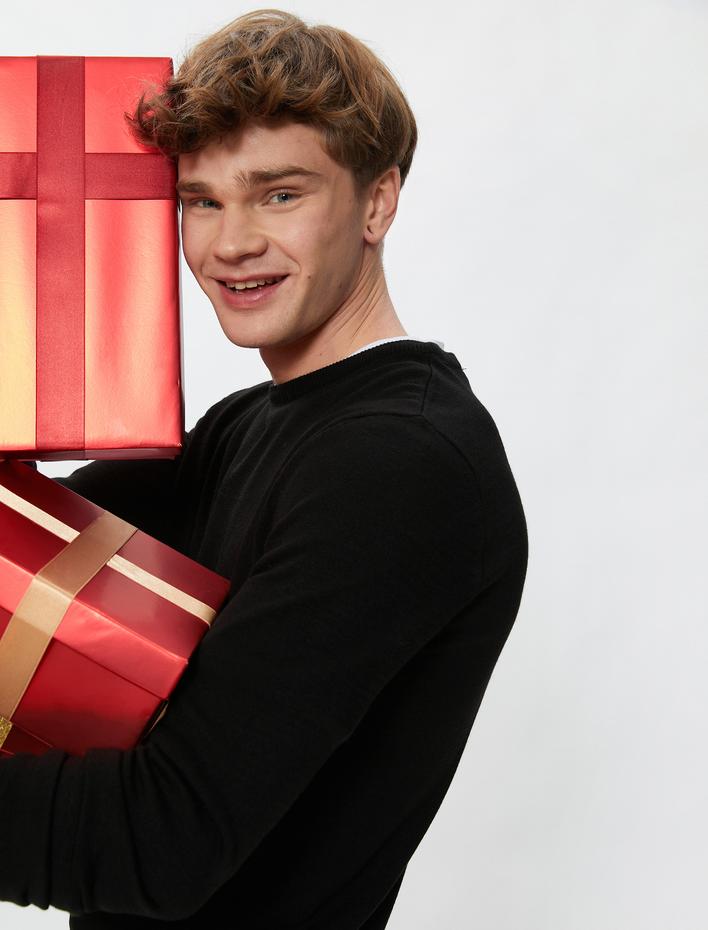  Basic Triko Kazak Bisiklet Yaka Dar Kesim Uzun Kollu