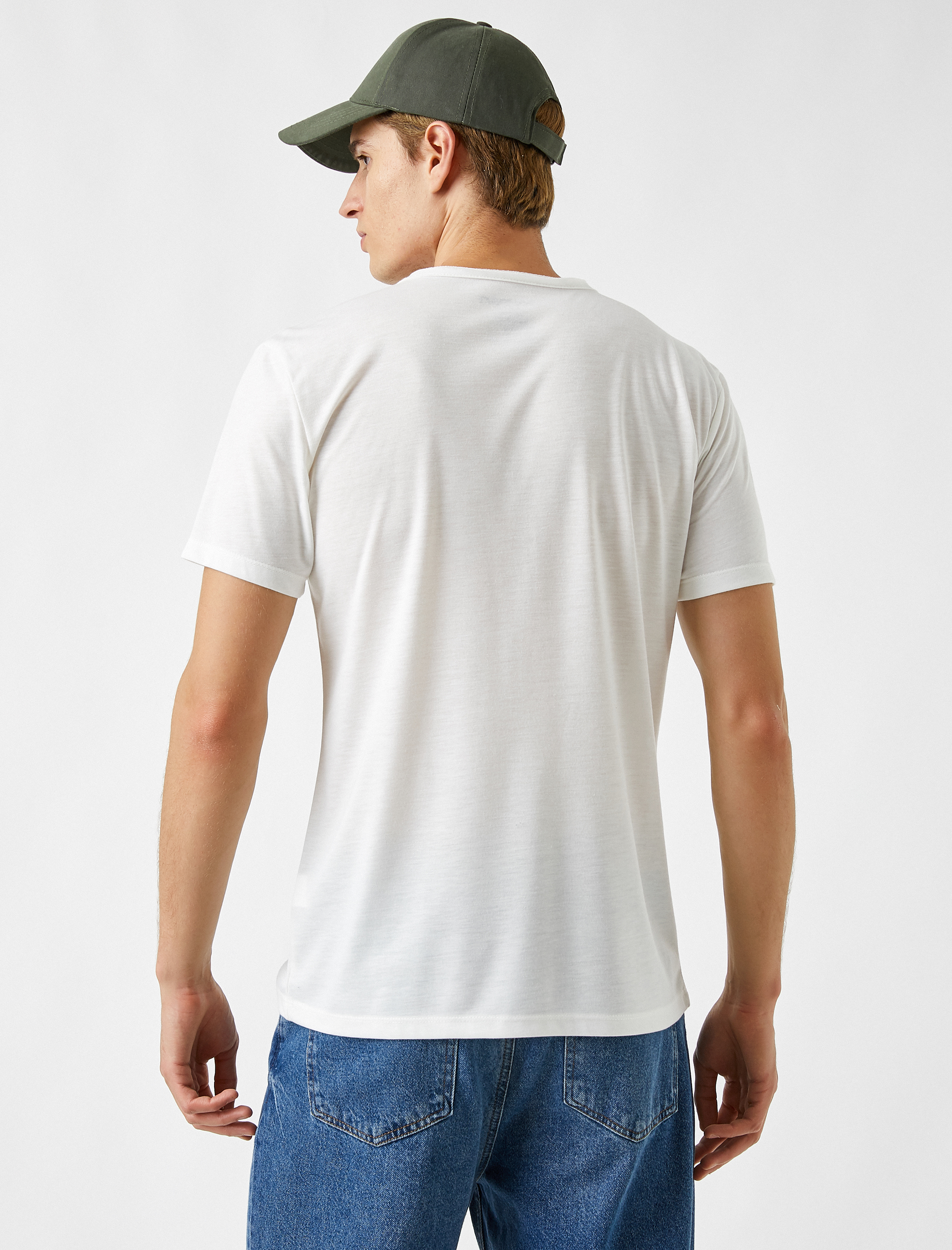   Basic Tişört Bisiklet Yaka