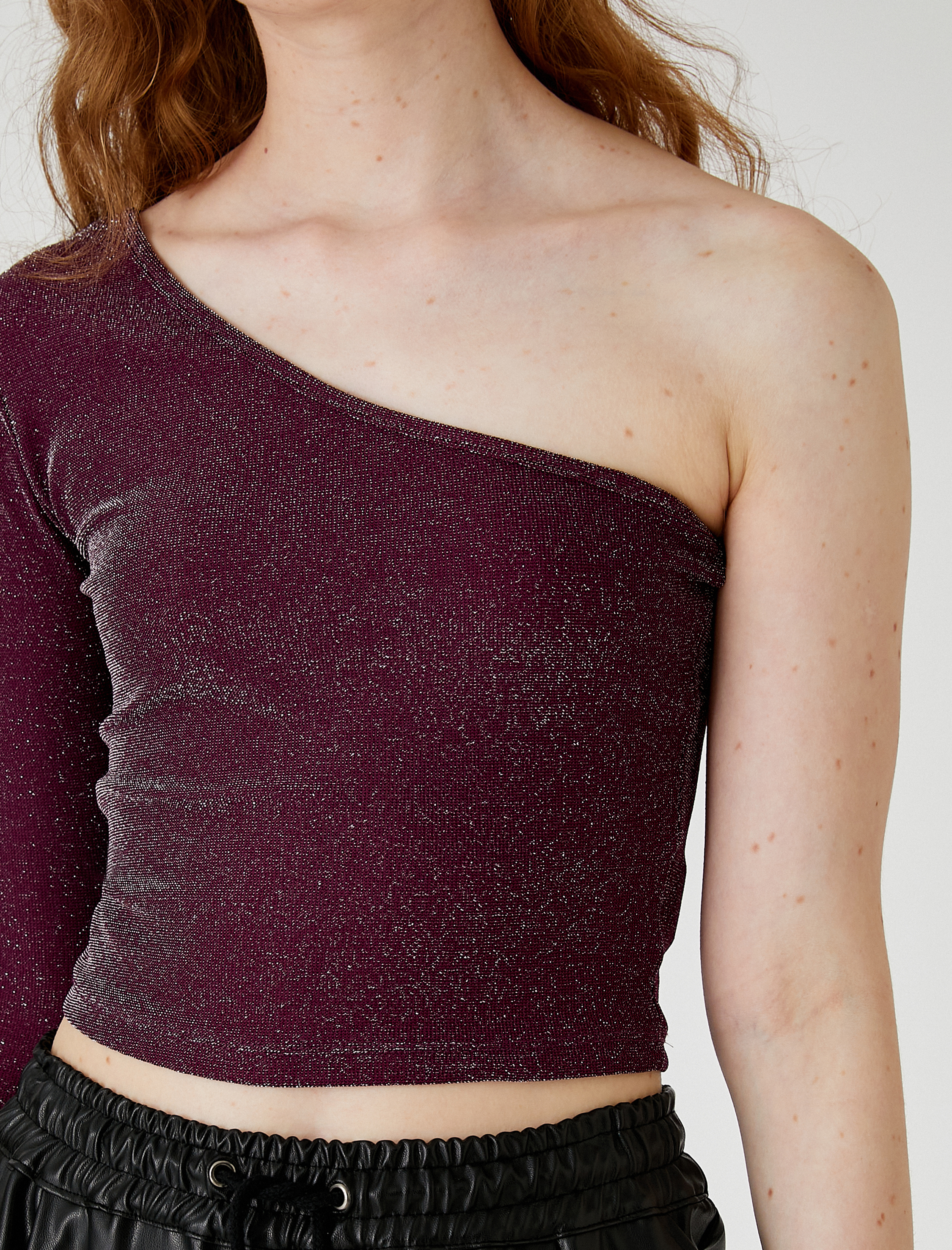   Tek Omuz Tişört Crop Simli Uzun Kollu