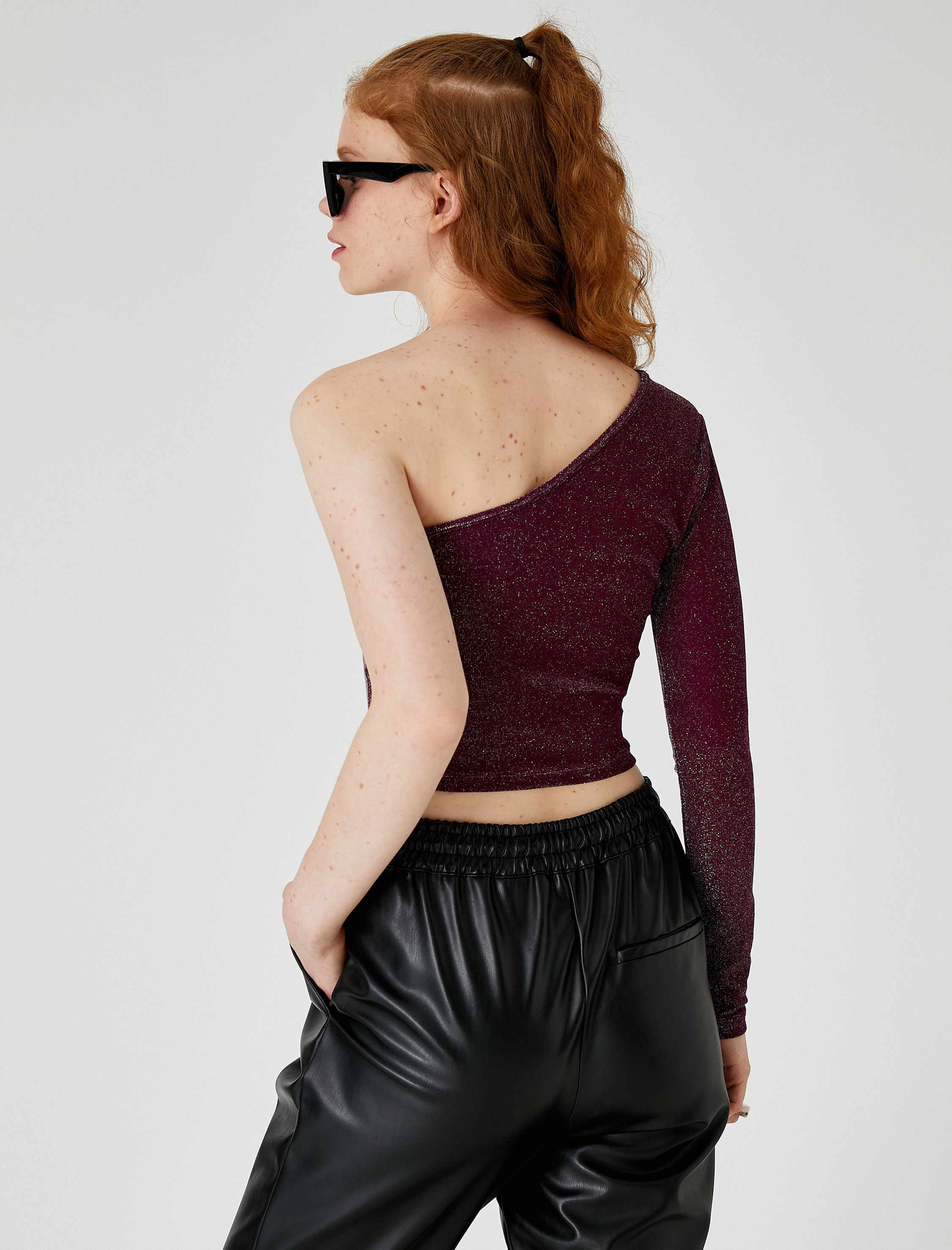   Tek Omuz Tişört Crop Simli Uzun Kollu