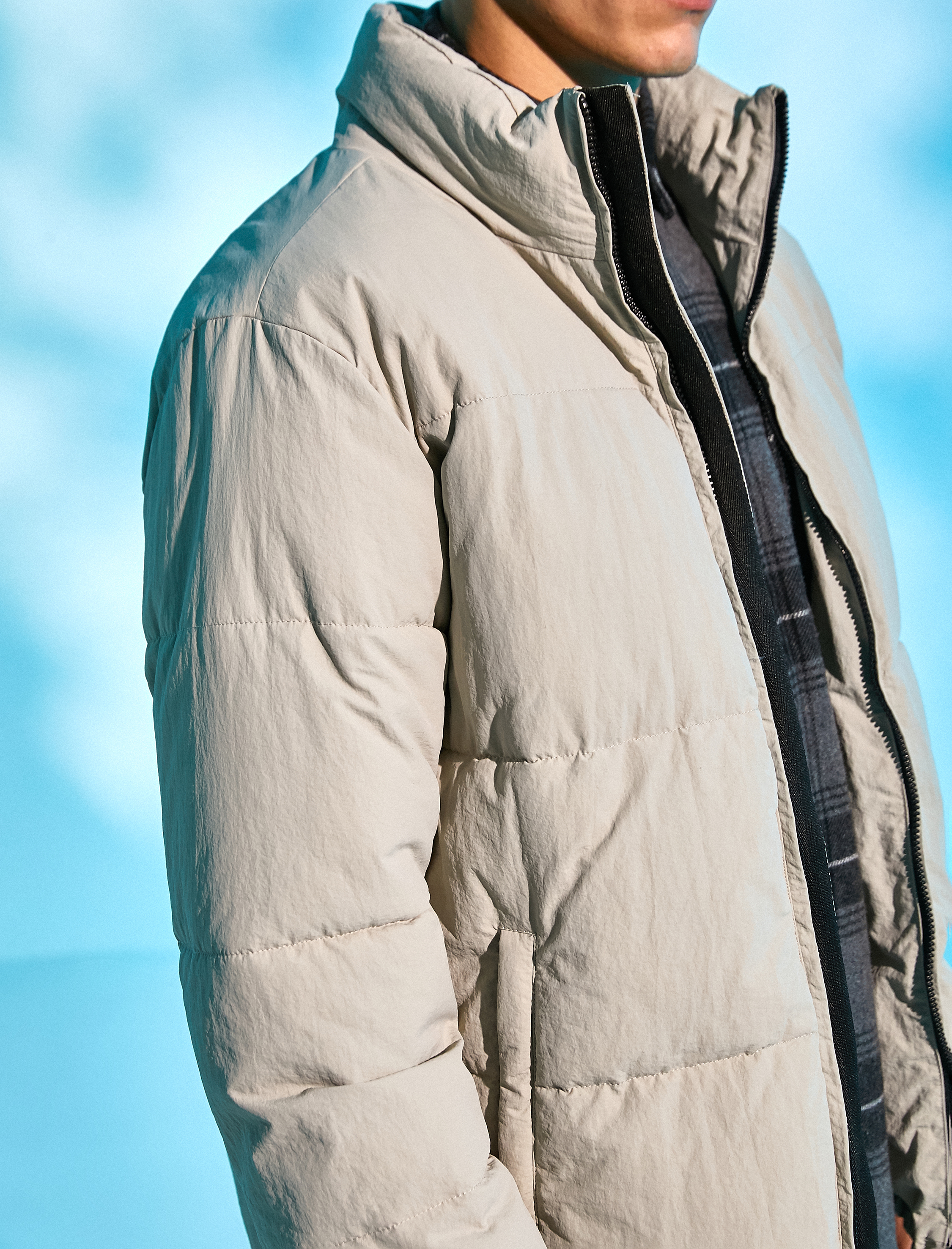   Şişme Mont Dik Yaka Fermuar Detaylı Su Geçirmez