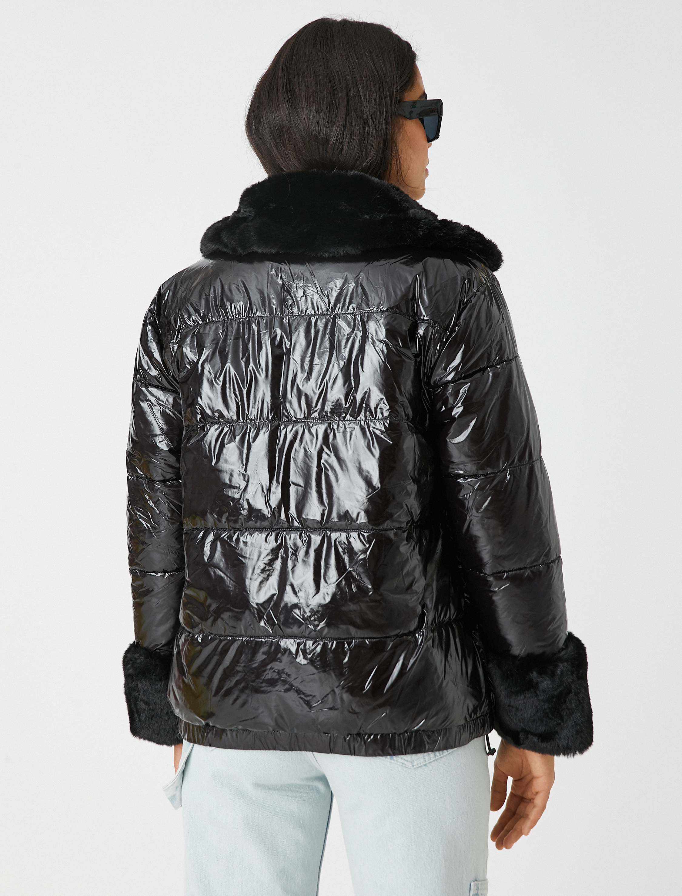   Şişme Mont Suni Kürk Detaylı