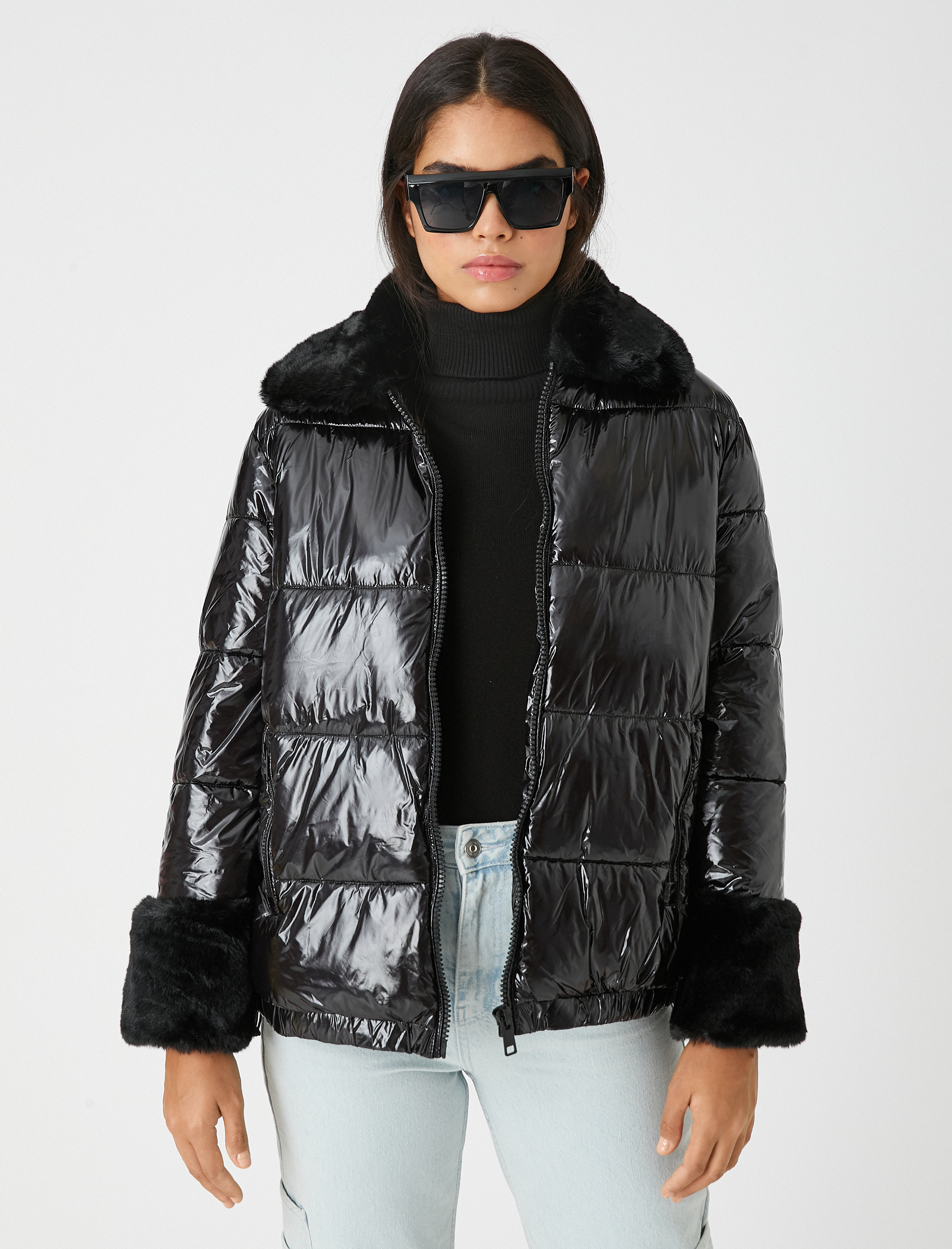   Şişme Mont Suni Kürk Detaylı