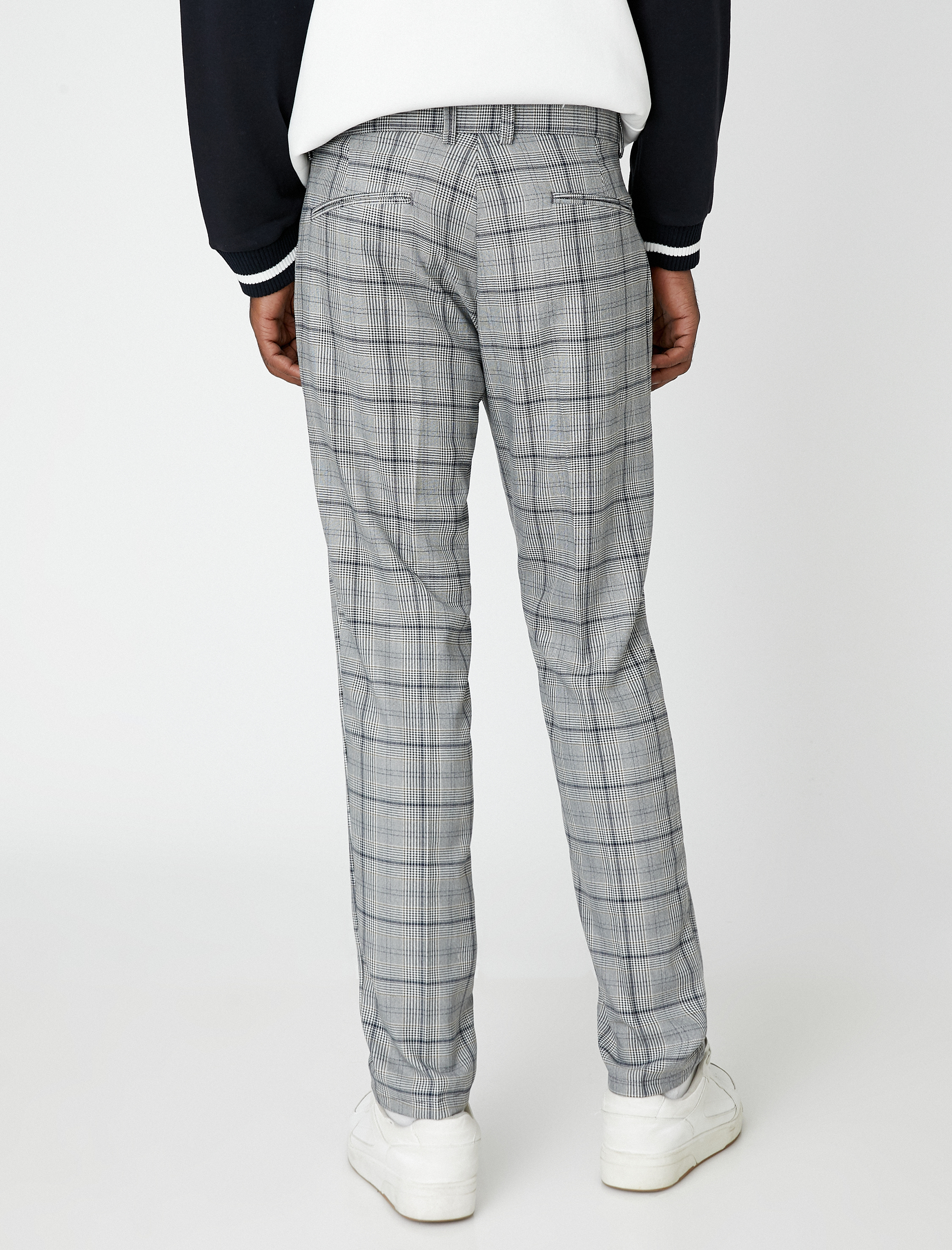   Basic Ekoseli Pantolon