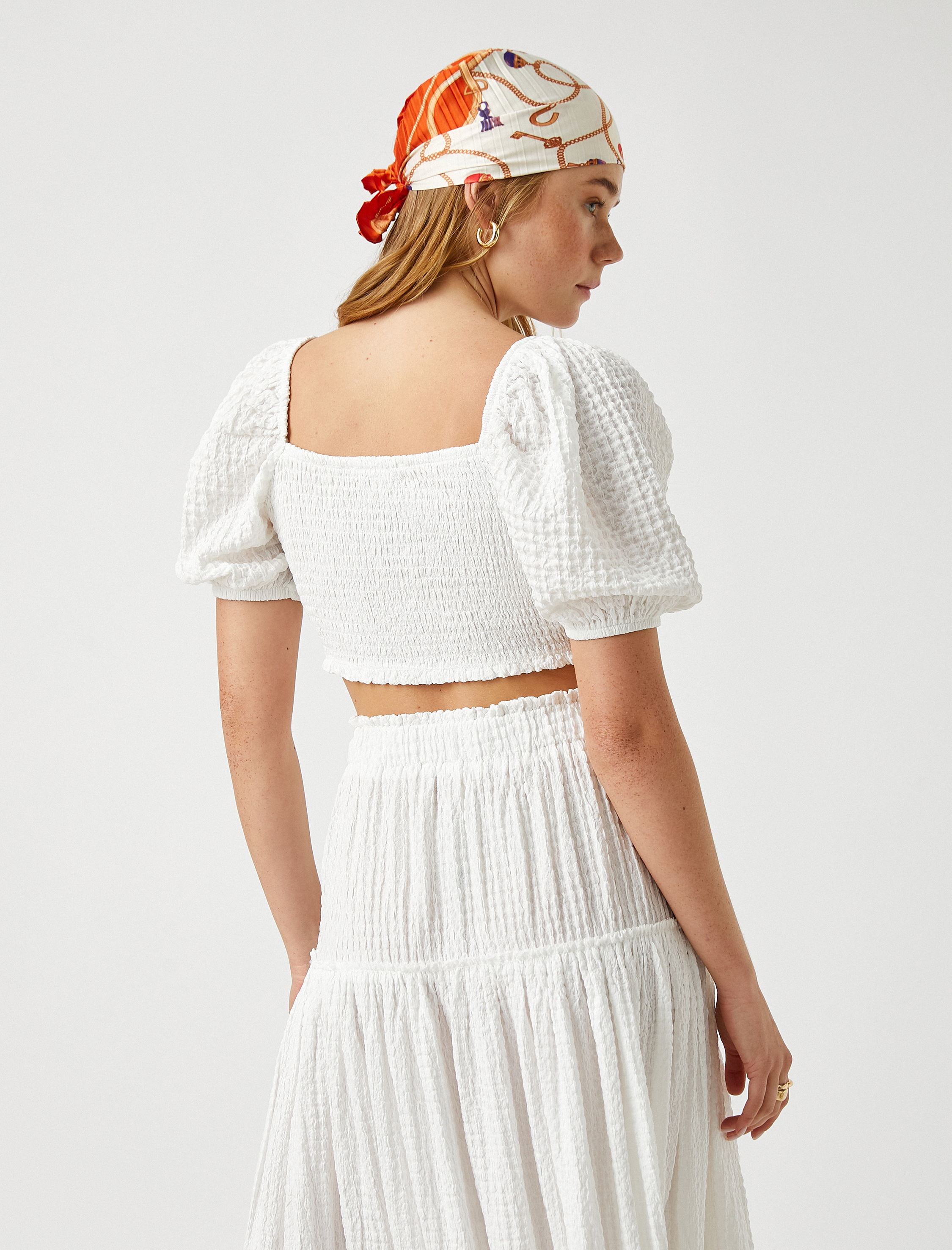   Balon Kollu Büzgülü Bluz