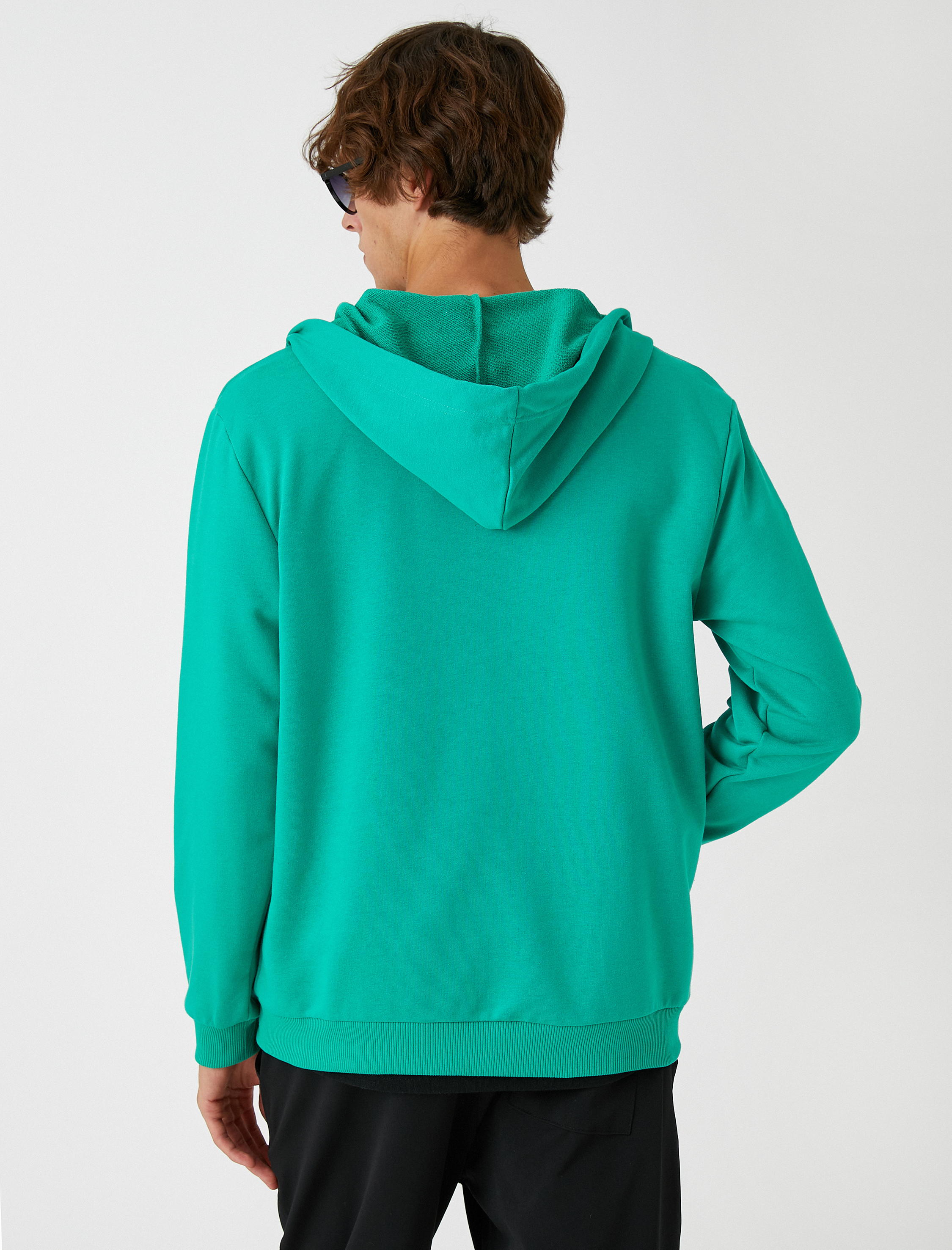 Fermuarlı Kapşonlu Sweatshirt