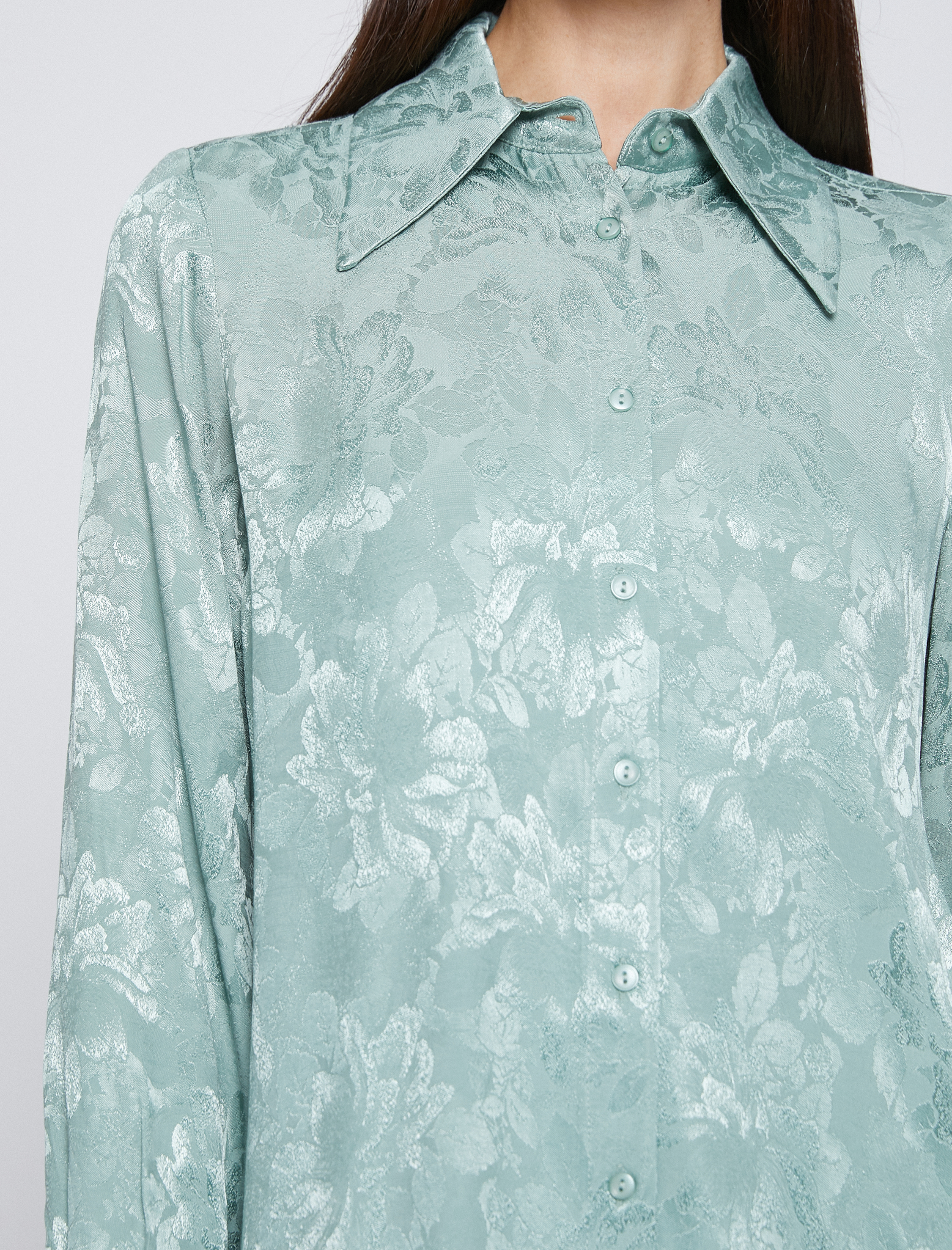   Jakarlı Saten Gömlek