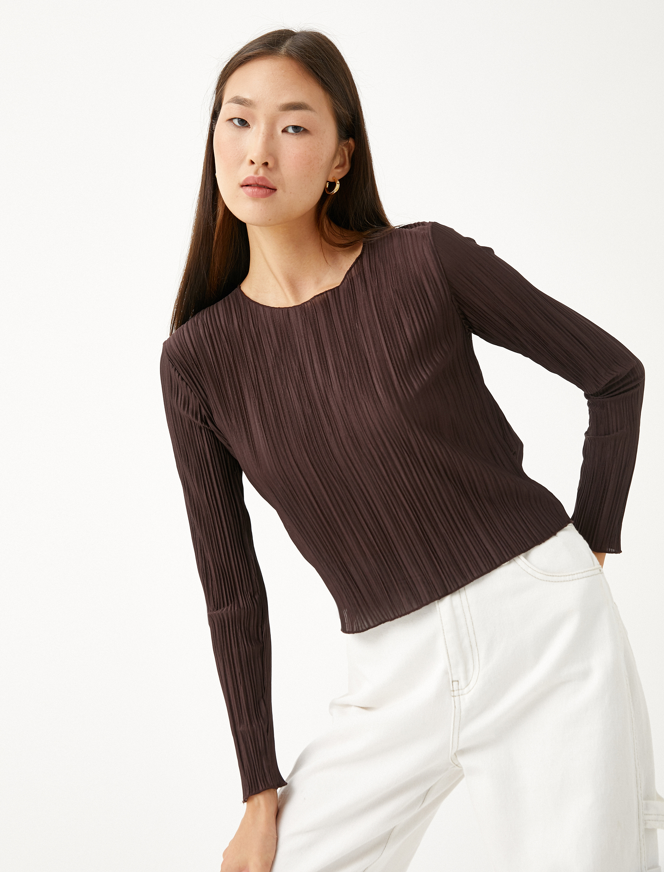   Piliseli Crop Tişört Bisiklet Yaka Uzun Kollu