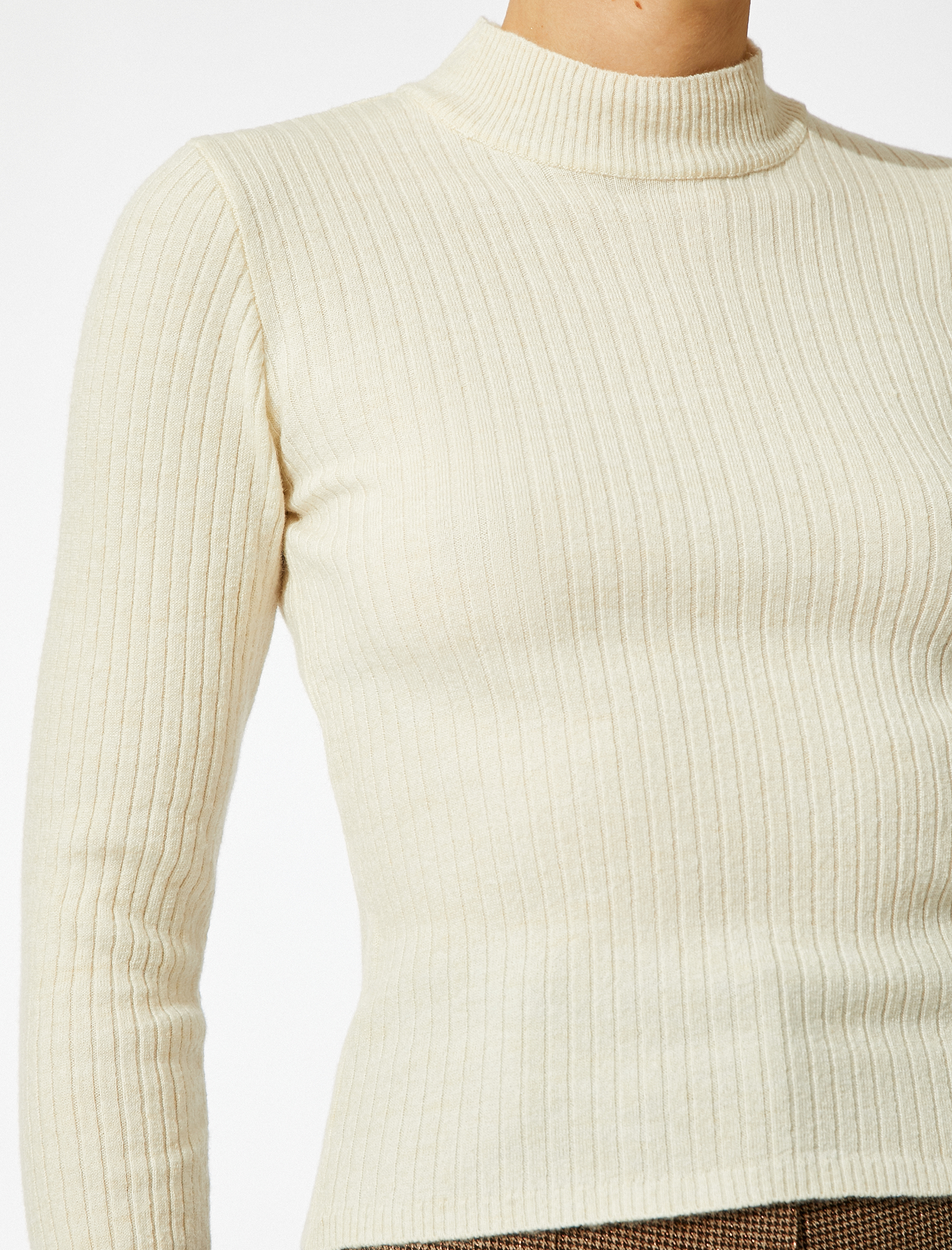   Ribanalı Dik Yaka Triko Kazak