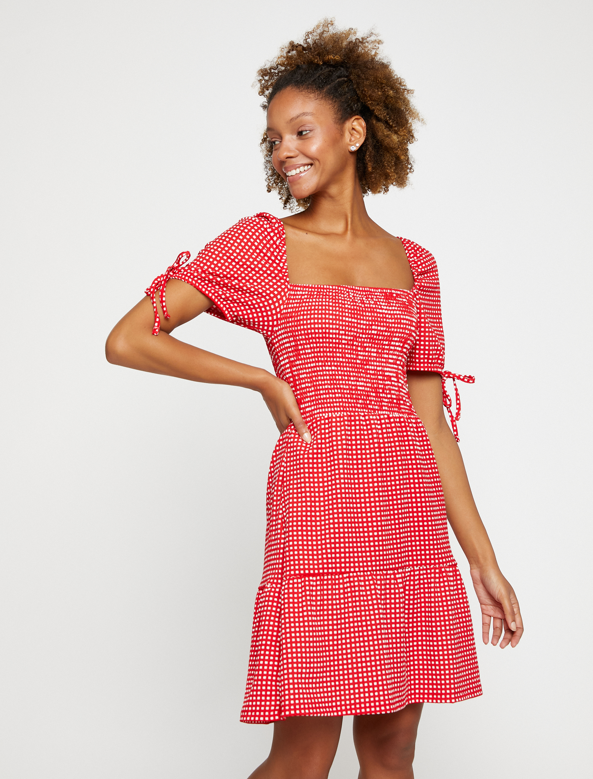   Kareli Elbise Kare Yaka Gipeli Balon Kollu Bürümcük