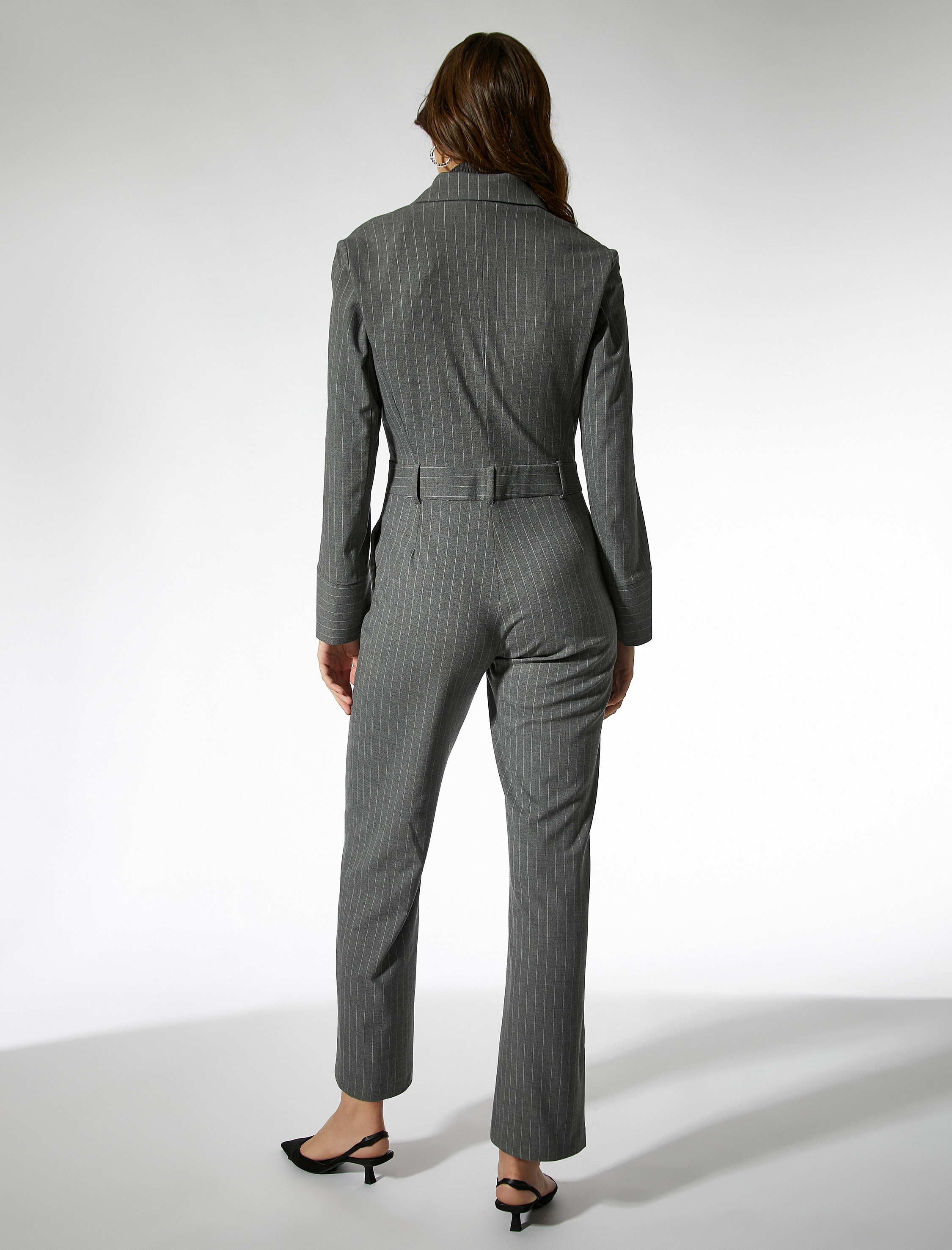   Takım Elbise Görünümlü Anvelop Tulum