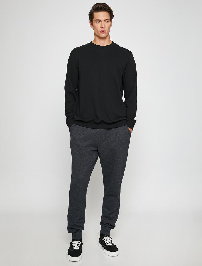  Basic Bisiklet Yaka Sweatshirt Uzun Kollu