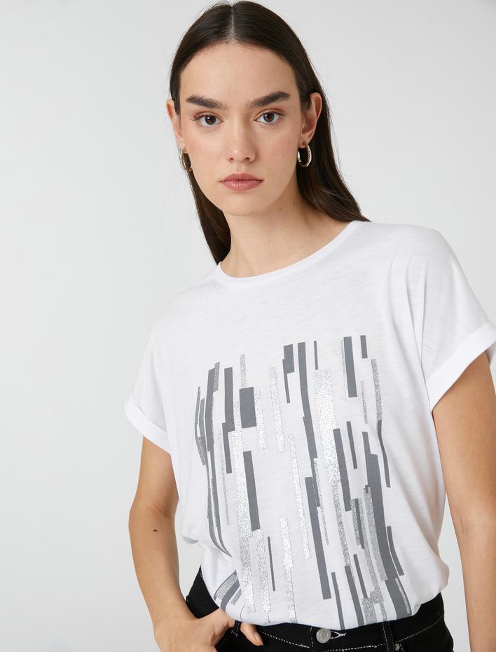  Geometrik Baskılı Tişört Kısa Kollu Relax Fit