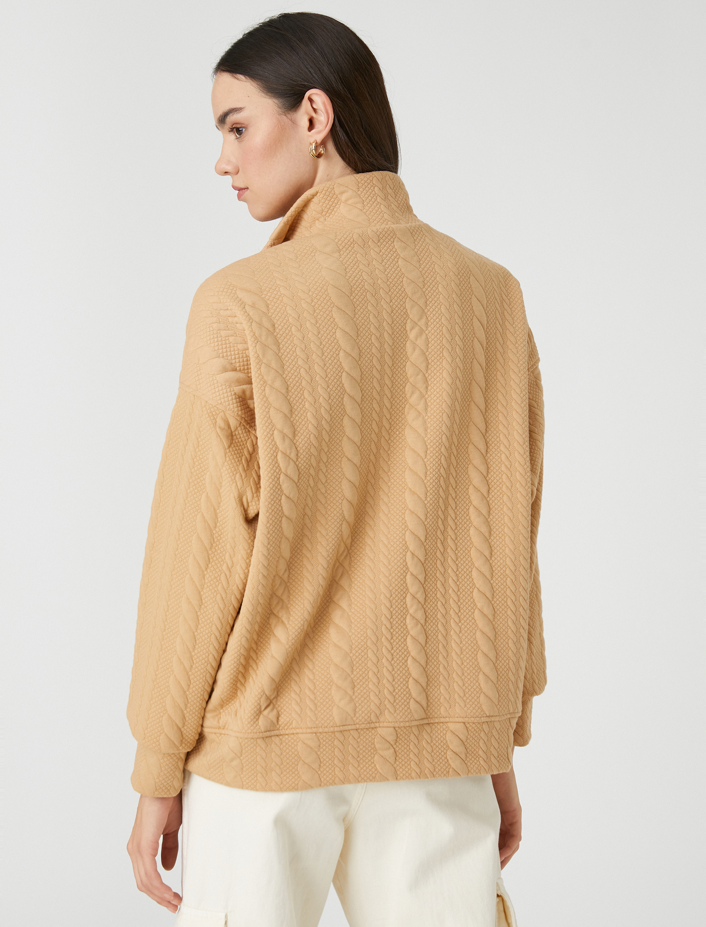   Dik Yaka Yarım Fermuarlı Sweatshirt Örgü Desenli