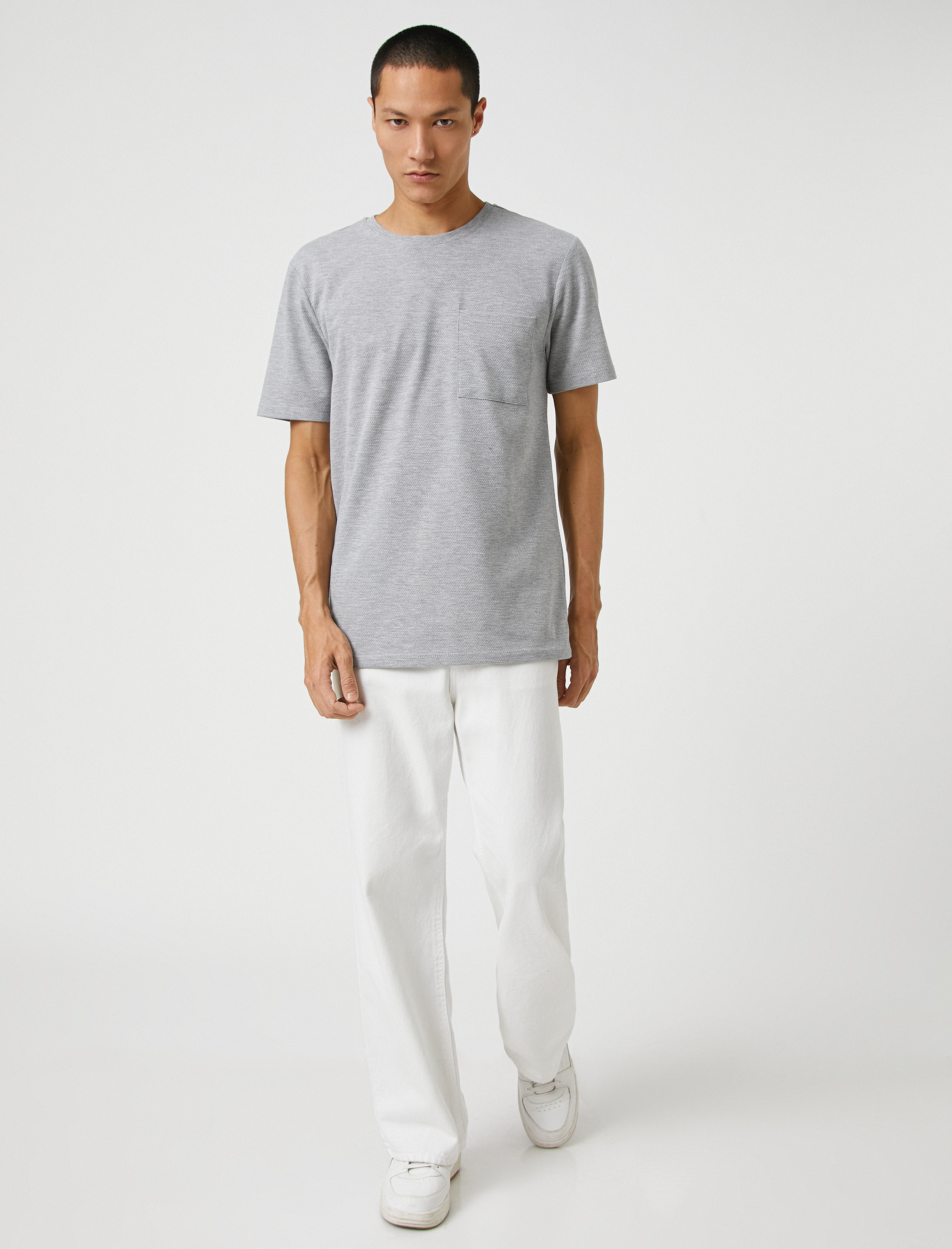   Basic Tişört Bisiklet Yaka Cep Detaylı Kısa Kollu