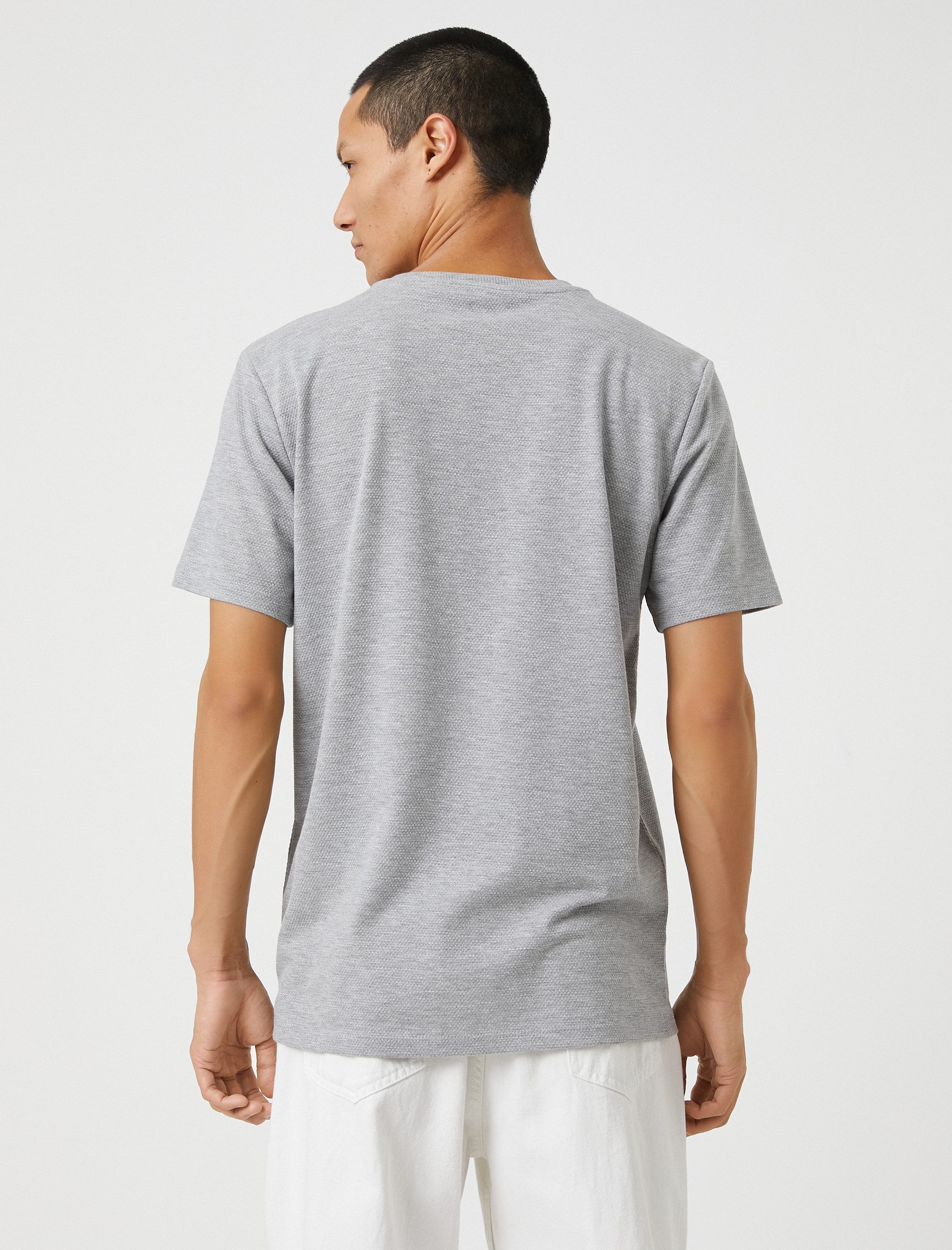   Basic Tişört Bisiklet Yaka Cep Detaylı Kısa Kollu