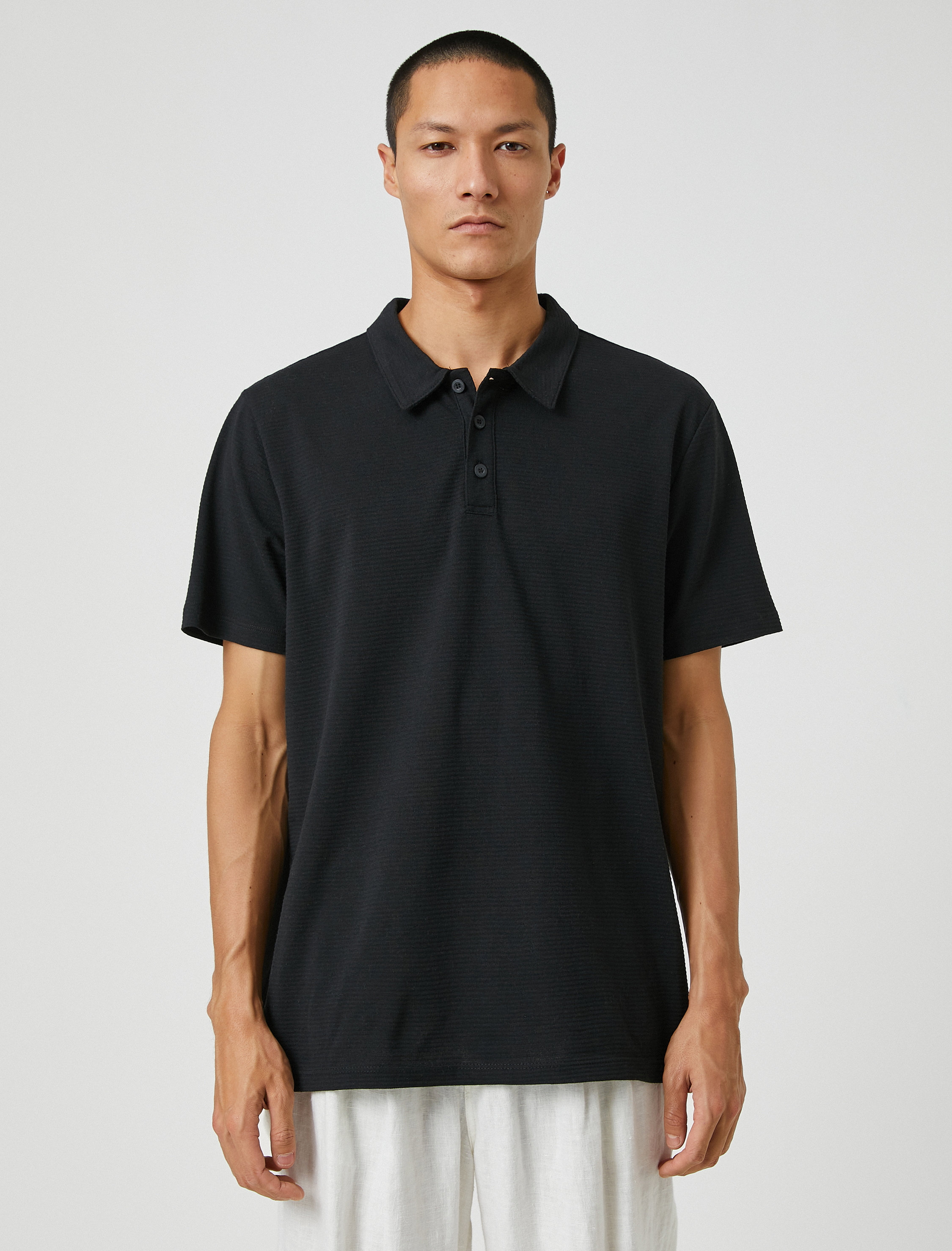   Basic Tişört Polo Yaka Düğmeli Kısa Kollu