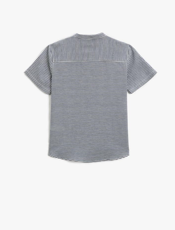 Erkek Çocuk Mandarin Yaka Tişört Kısa Kollu Düğmeli Tek Cepli Çizgili Pamuklu