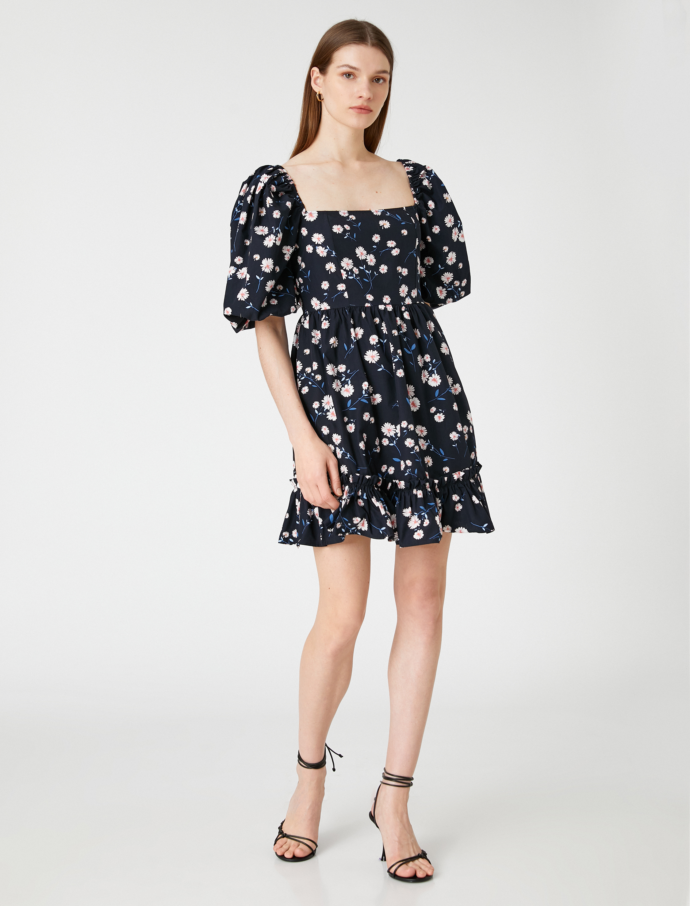   Çiçekli Mini Viskon Elbise Kare Yaka Kısa Balon Kollu