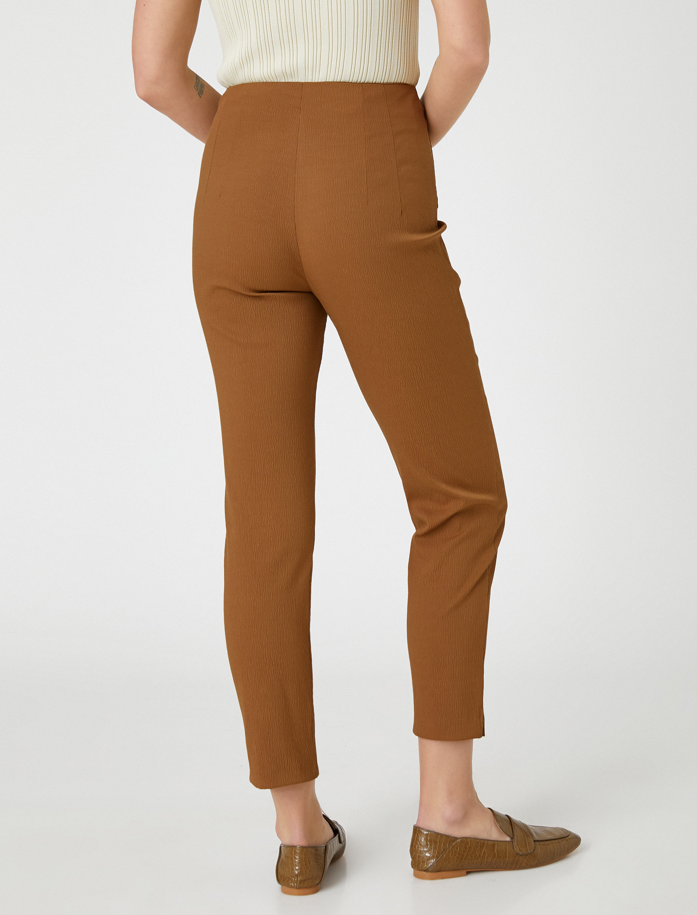   Dikiş Detaylı Kumaş Pantolon Dar Paça