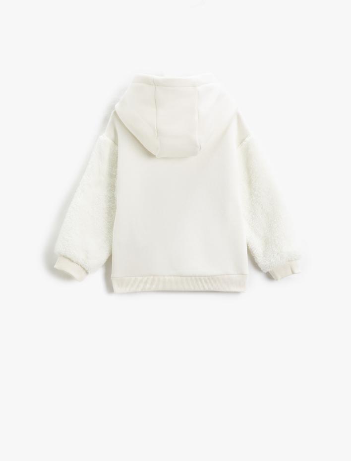 Kız Bebek Yılbaşı Temalı Peluş Detaylı Kapşonlu Sweatshirt Şardonlu Aplike Detaylı