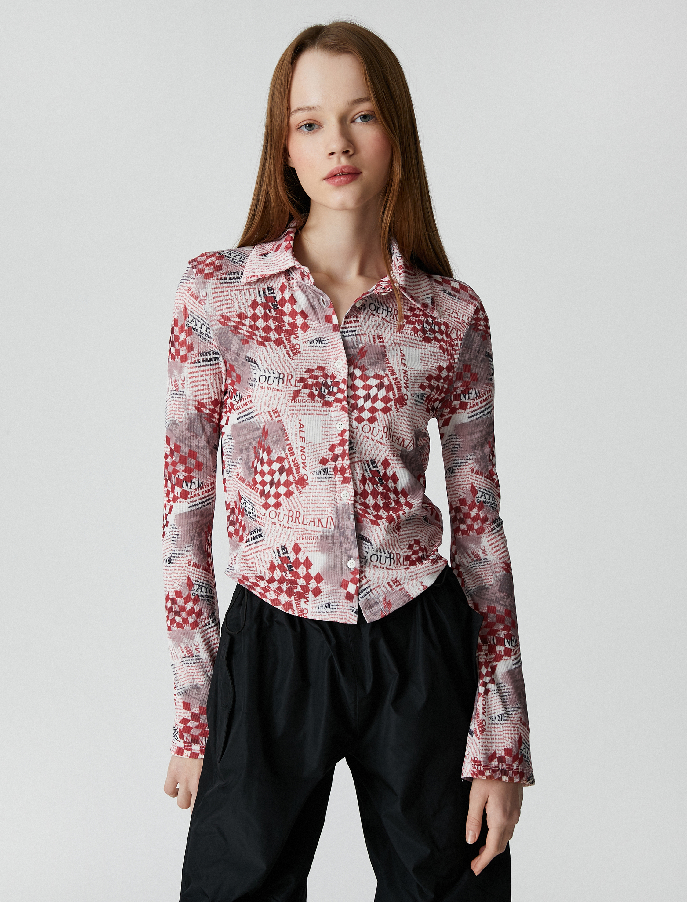   Uzun Kollu Tişört Gömlek Yaka Desenli Düğmeli