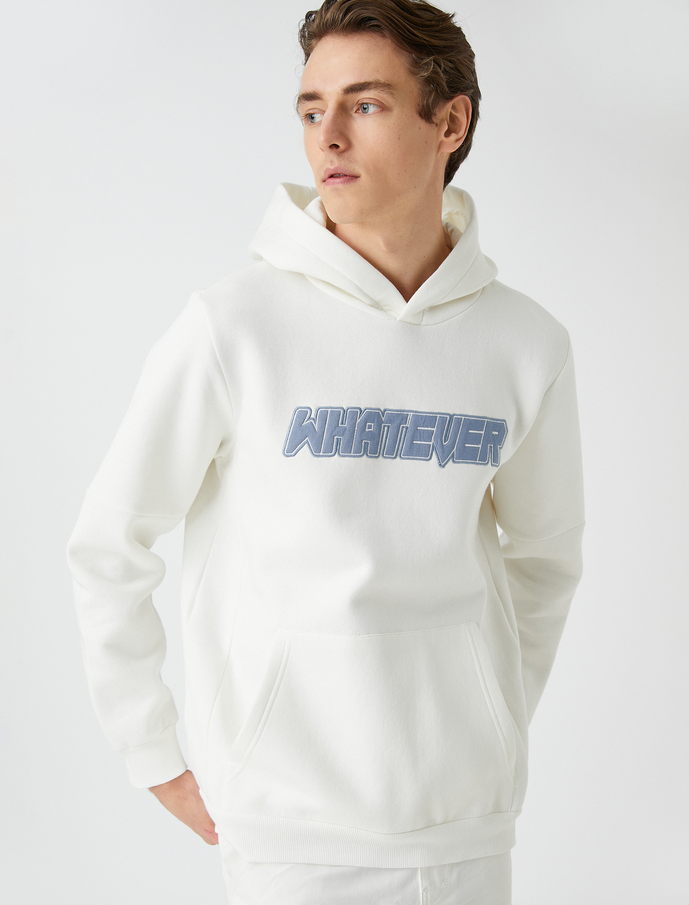   Kapşonlu Oversize Sweatshirt Slogan İşlemeli Cep Detaylı Şardonlu