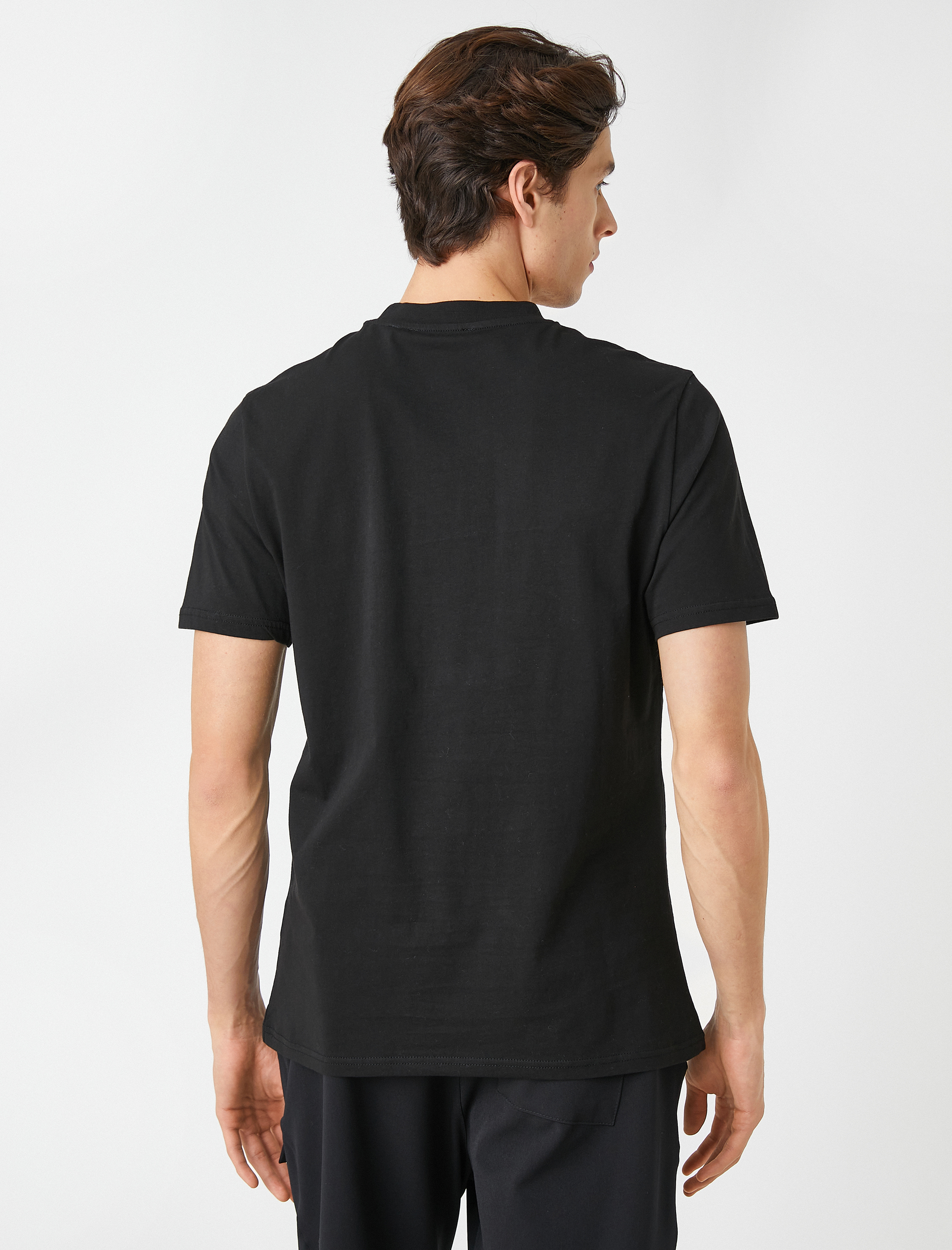   Basic Tişört Bisiklet Yaka Kısa Kollu