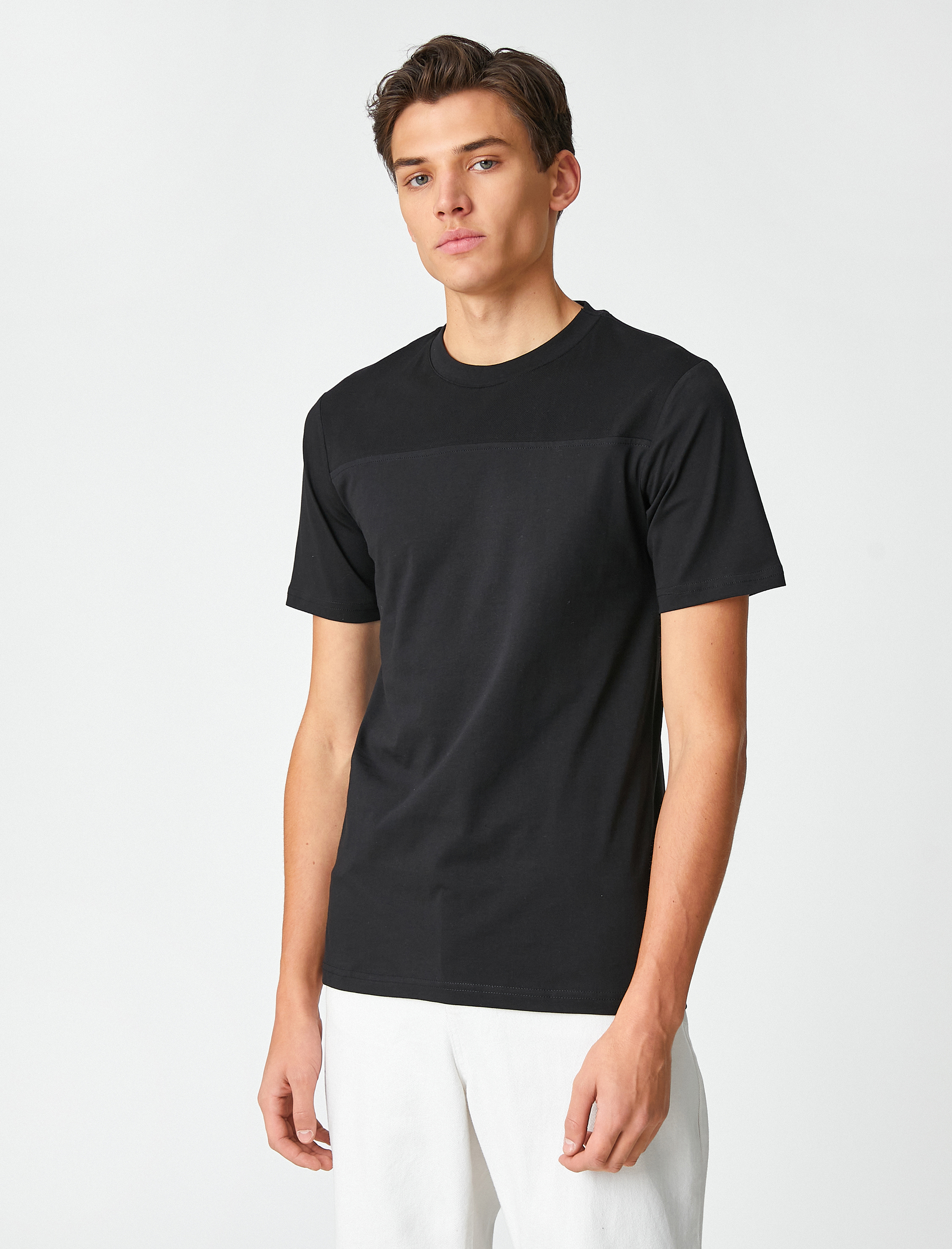   Bloklu Tişört Bisiklet Yaka Kısa Kollu Dikiş Detaylı