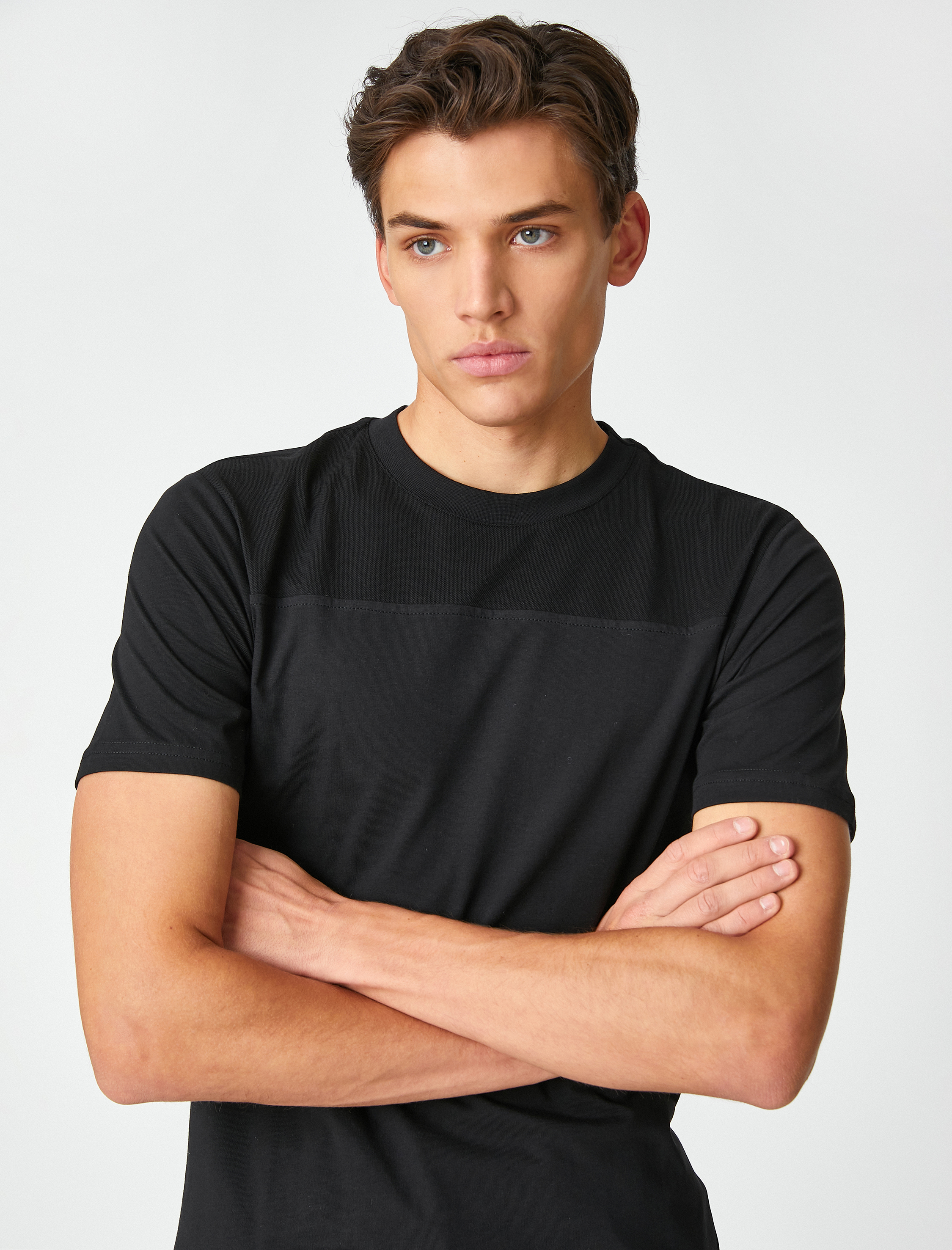   Bloklu Tişört Bisiklet Yaka Kısa Kollu Dikiş Detaylı