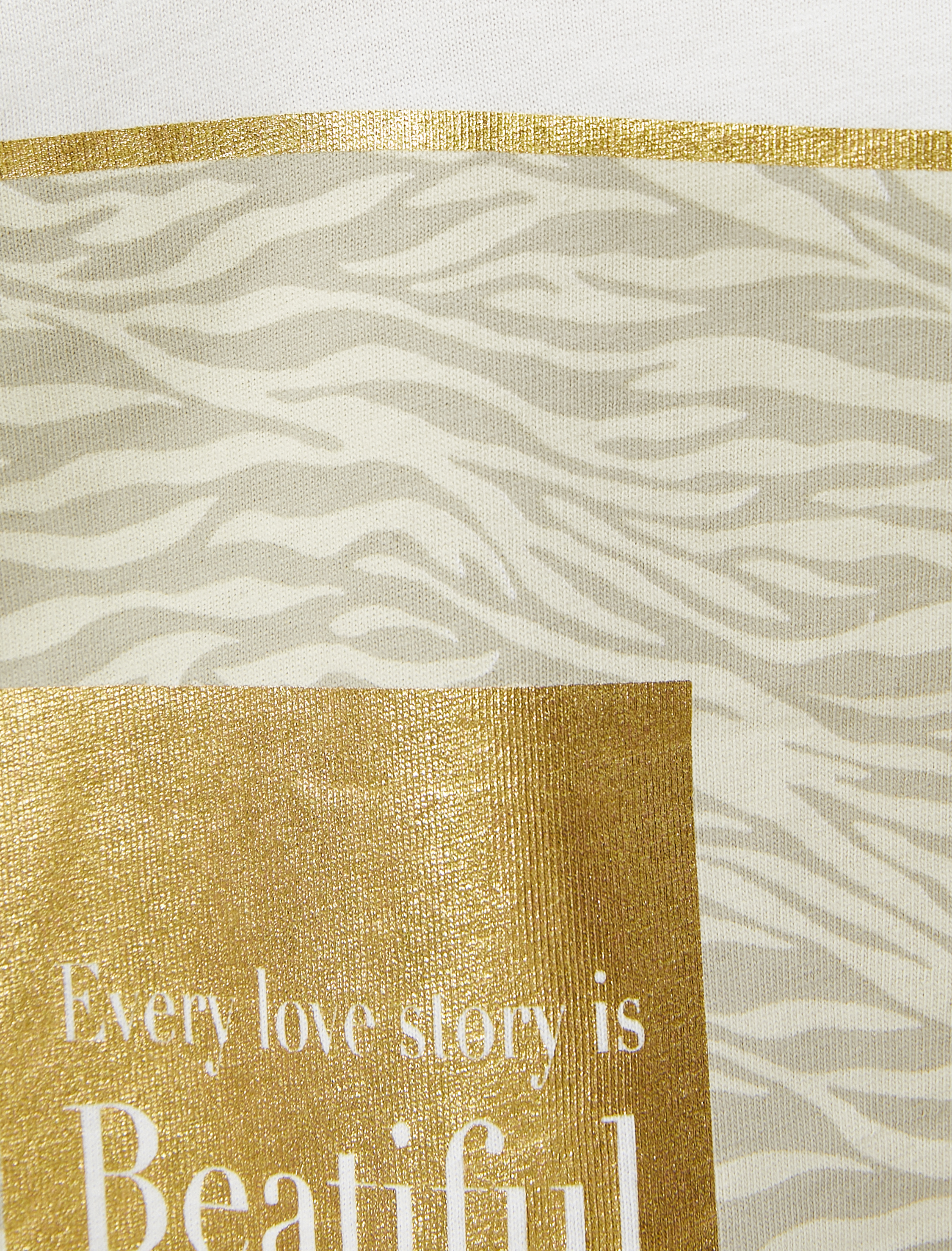   Kısa Kollu Tişört Parlak Zebra Baskılı V Yaka