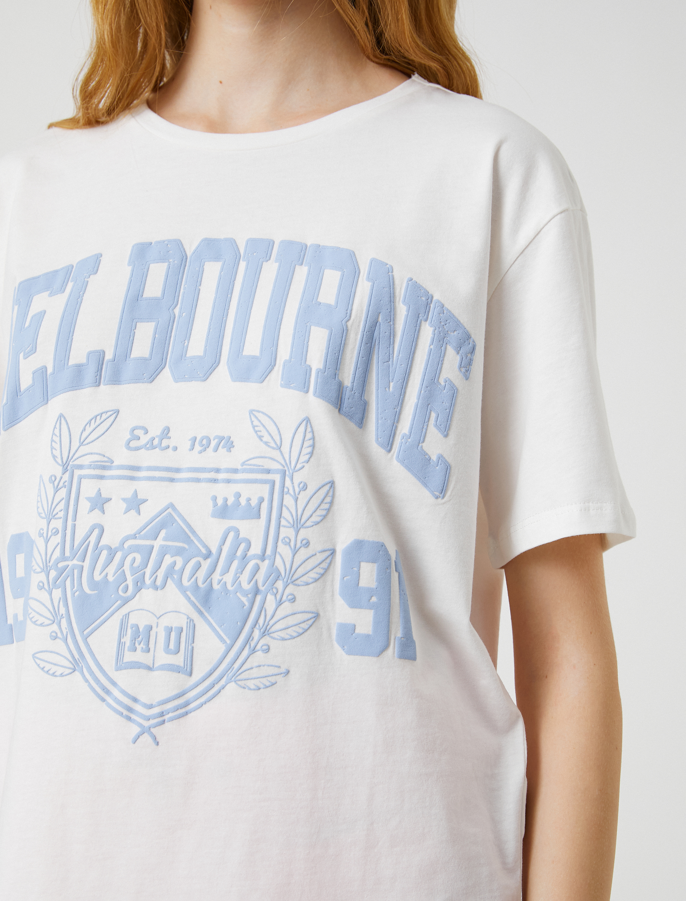   Kolej Baskılı Tişört Kısa Kollu Bisiklet Yaka Pamuklu