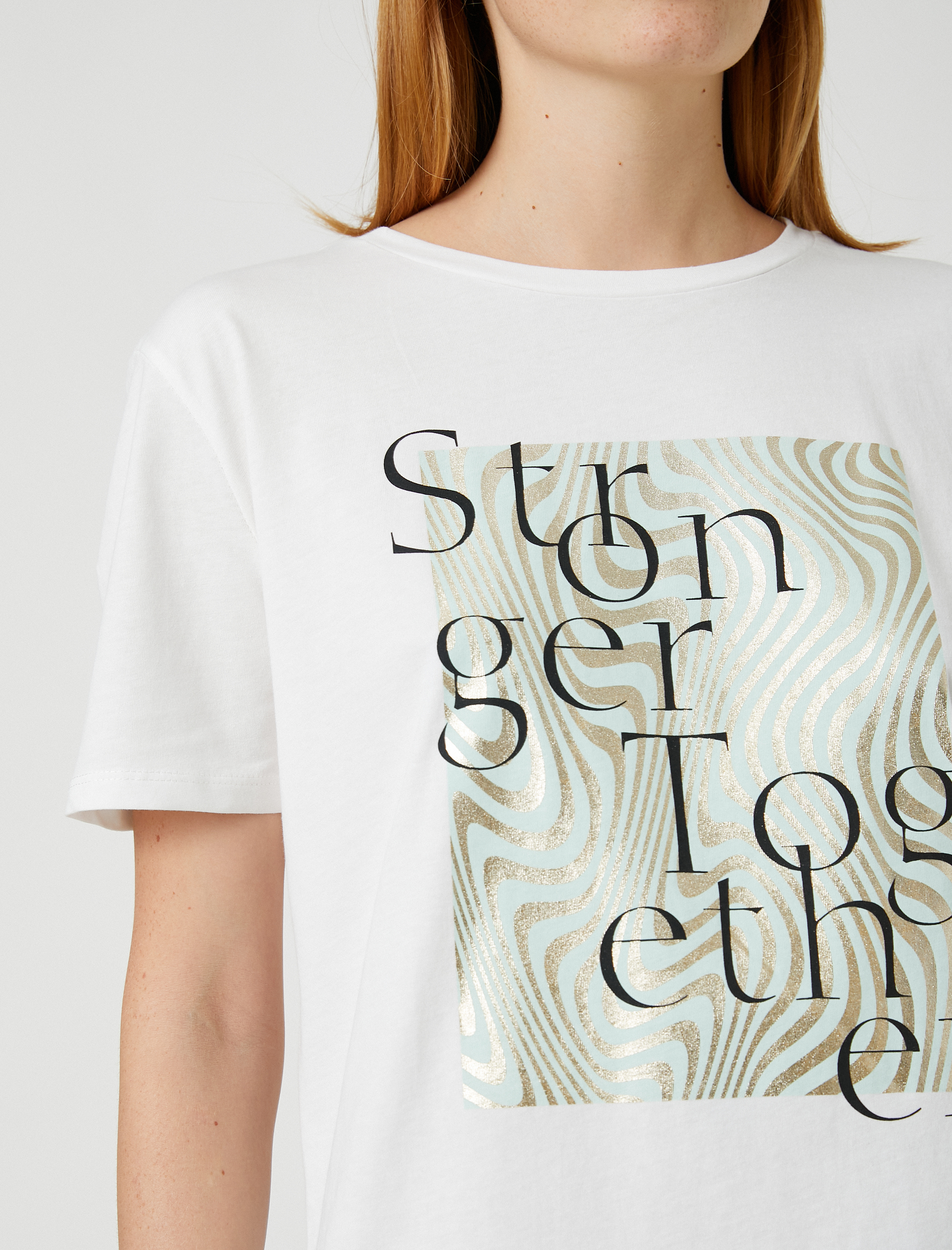   Parlak Baskılı Tişört Kısa Kollu Pamuklu