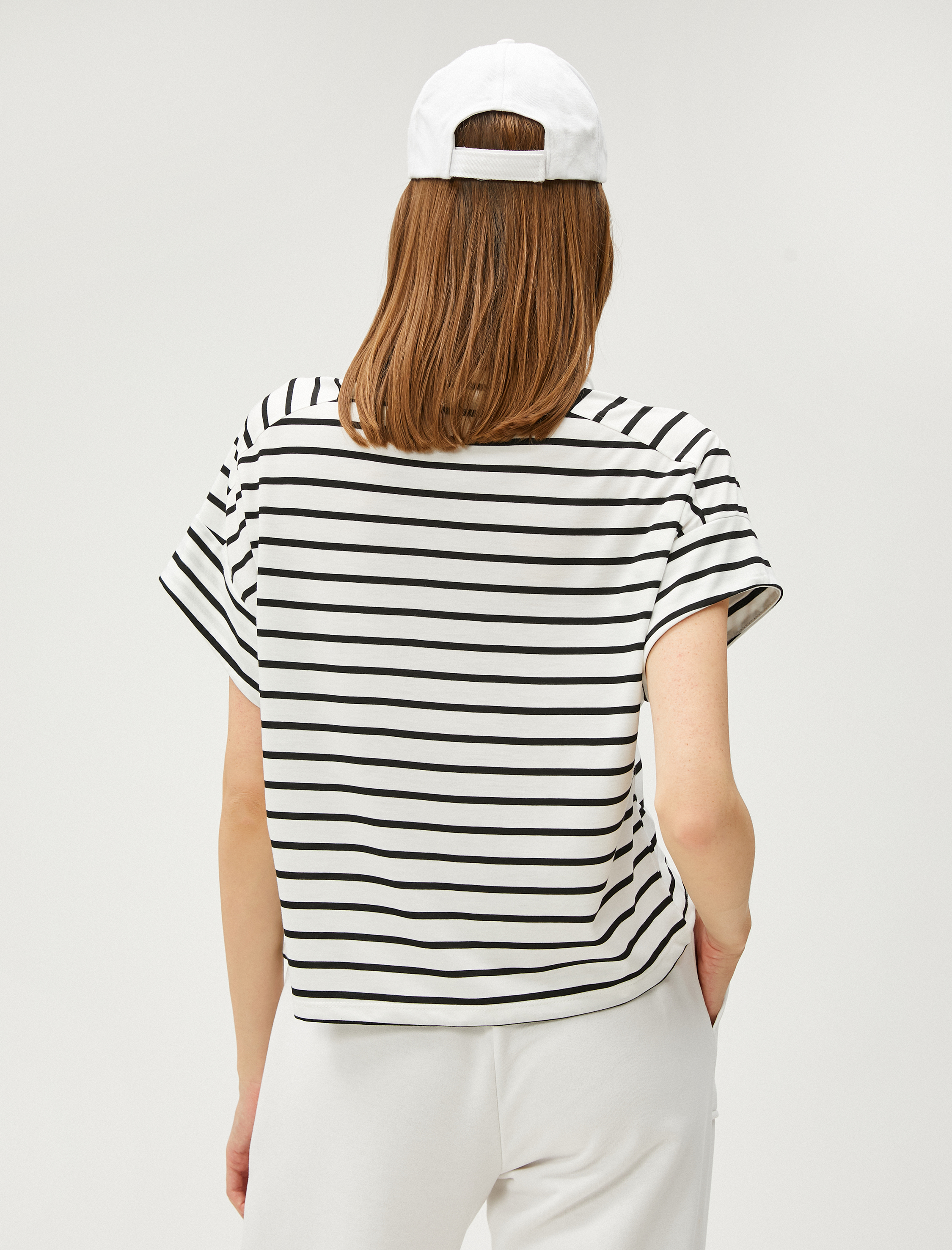   Kısa Kollu Tişört Bisiklet Yaka